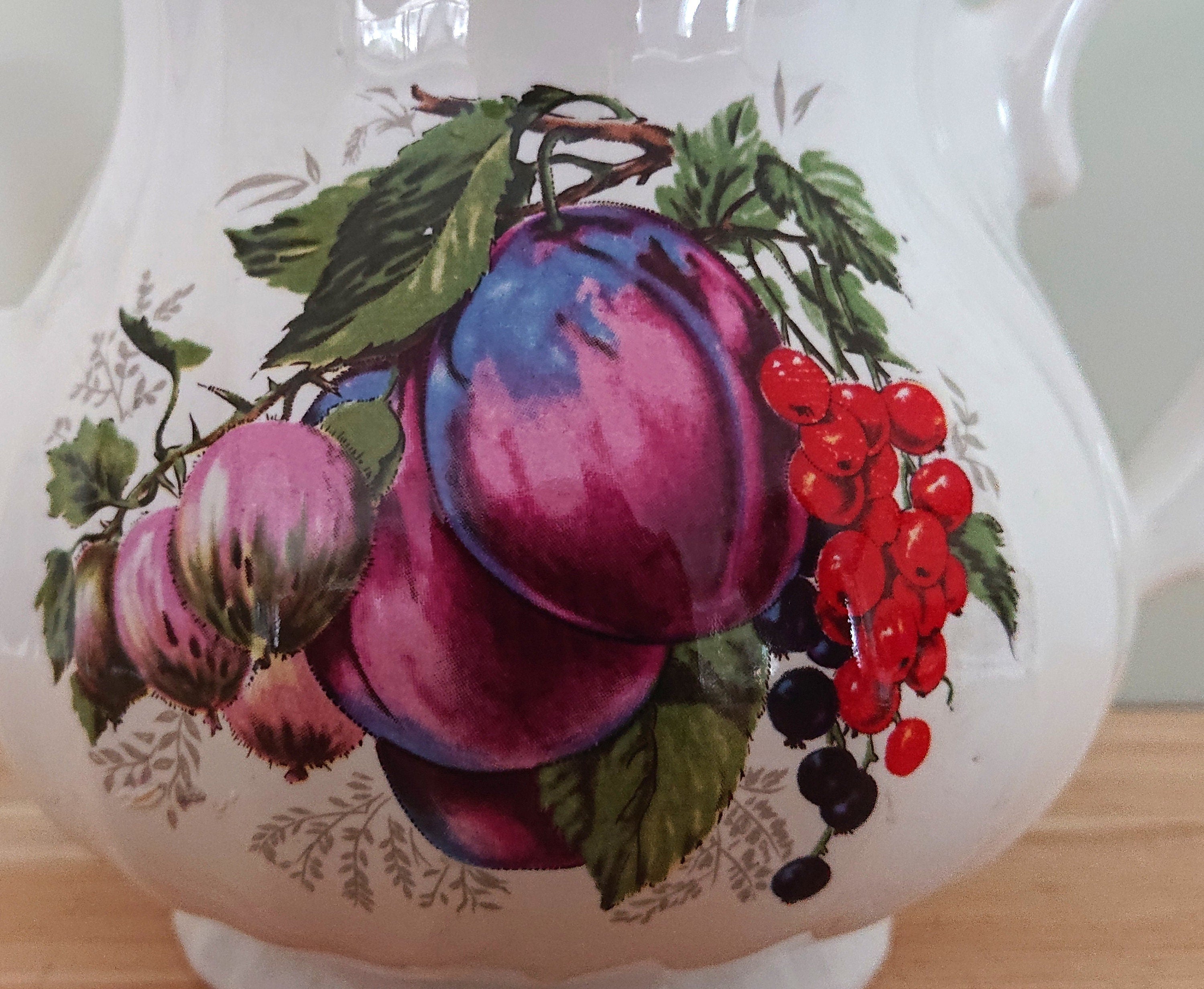 Vintage Teapot Floral purple/red floral fruit grape Ceramic Afternoon Tea Country Cottage