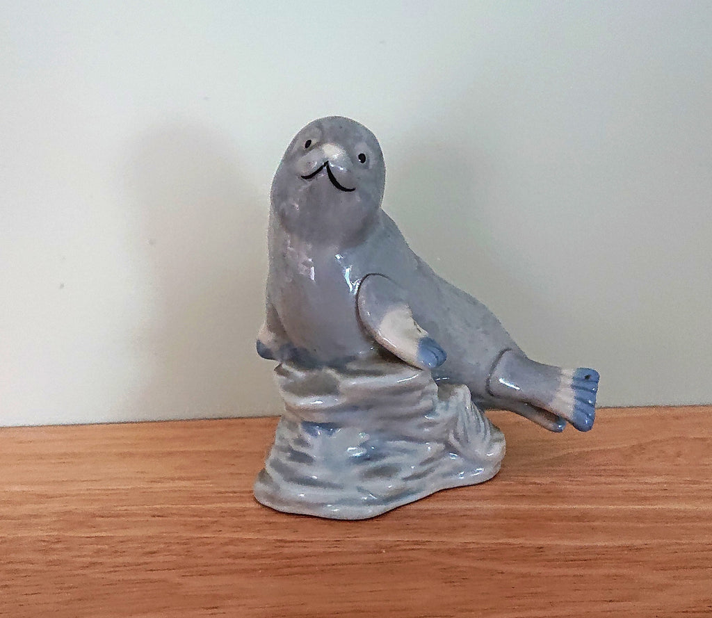 Vintage Seal Figurine Ceramic Marine Animal Kitsch Seal Ornament Artic Grey Seal Pup  Figure Knick Knack