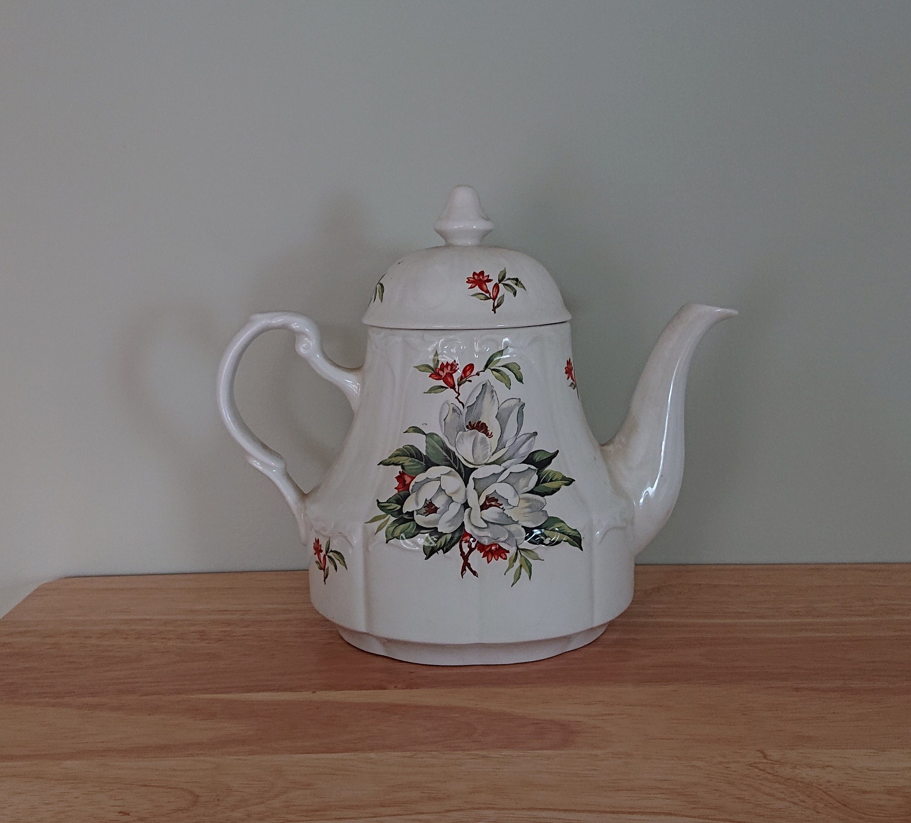 Vintage Floral Teapot White and Red Flowers Afternoon Tea Party Ceramic Teapot Large Decorative Ornamental Teapot Gift
