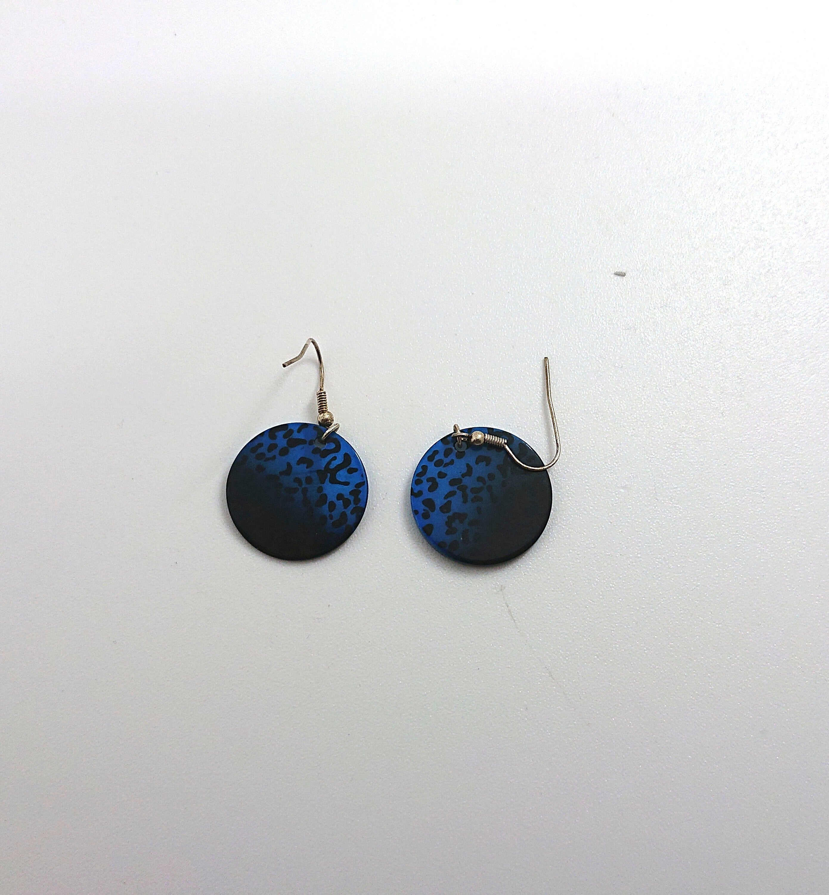 Vintage Earrings Blue and Black Round Print Lucite Earrings Costume Jewellery Jewelry