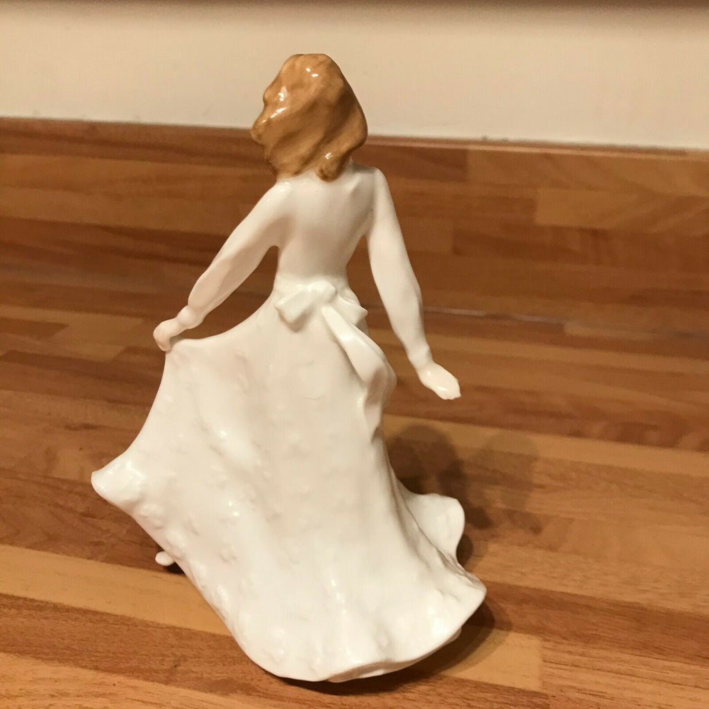 Royal Doulton Good Luck HN4070  Sentiments Series Lady Figurine International Collectors Club Gift for Her