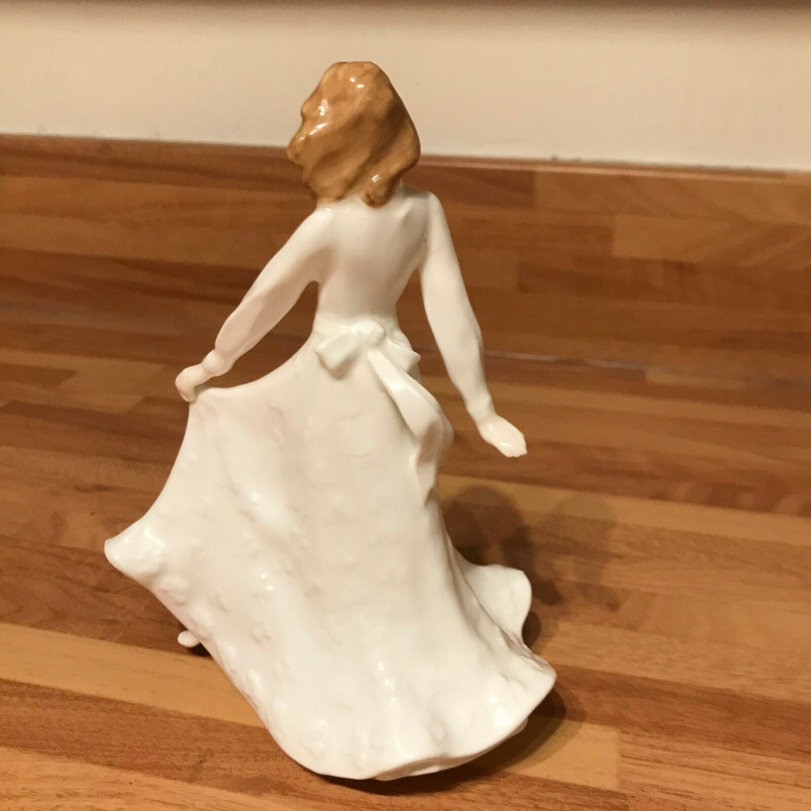 Royal Doulton Good Luck HN4070  Sentiments Series Lady Figurine International Collectors Club Gift for Her