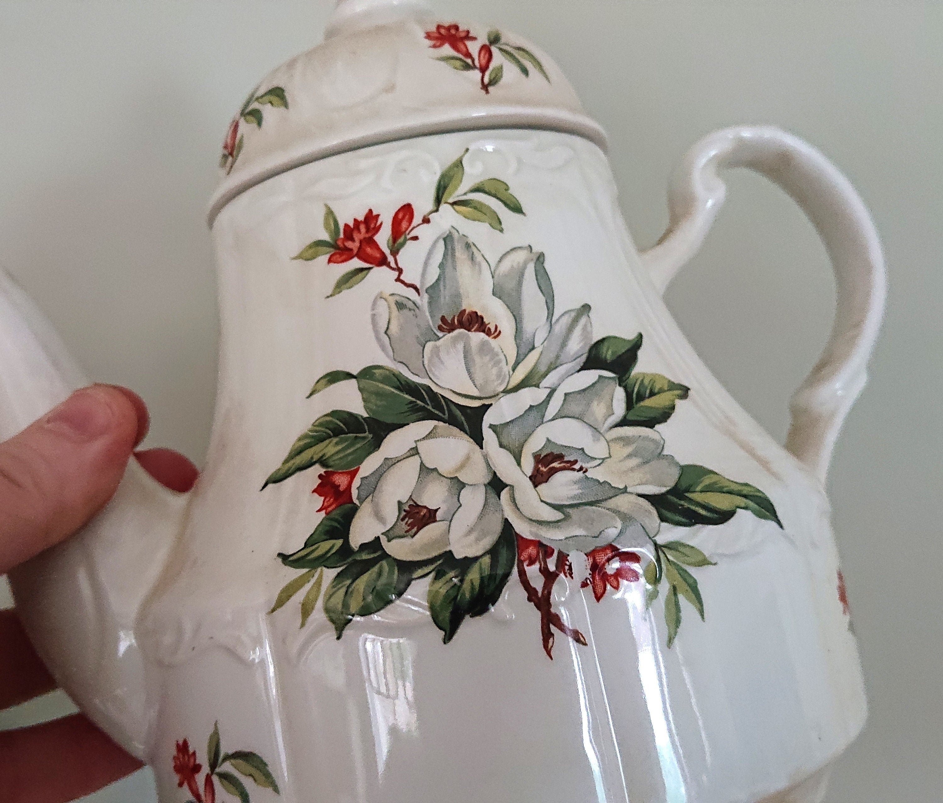 Vintage Floral Teapot White and Red Flowers Afternoon Tea Party Ceramic Teapot Large Decorative Ornamental Teapot Gift