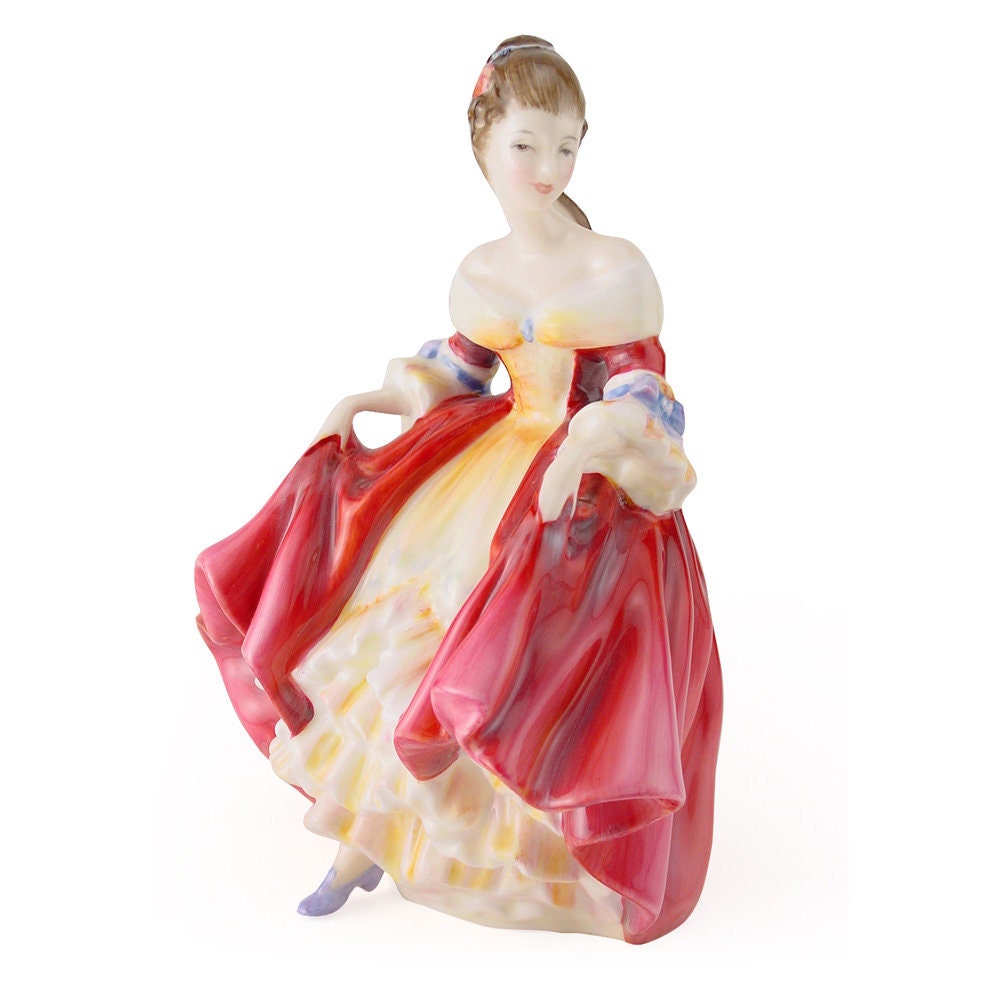 Southern Belle HN2229  Royal Doulton Figurine Peggy Davies Classic Pretty Lady Figurine Collectable Vintage Doulton Porcelain  Figure Boxed