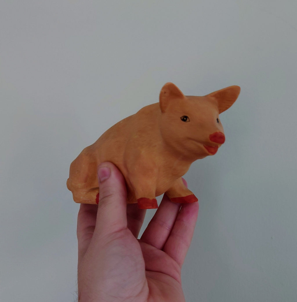 Vintage Farm Pig Figurine Pair, Farmhouse Collectible Ornament