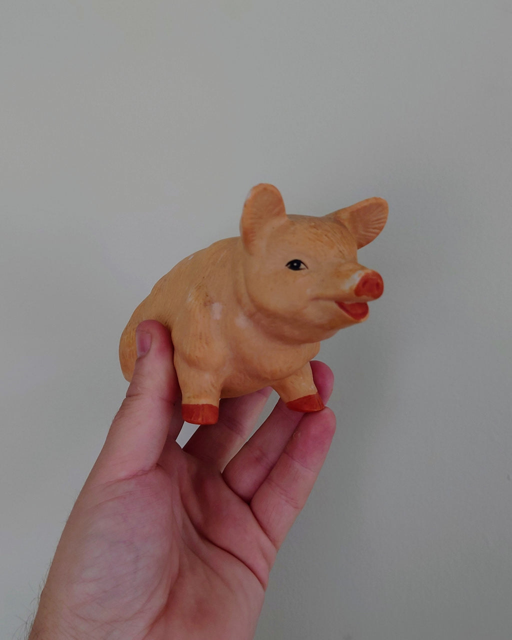 Vintage Farm Pig Figurine Pair, Farmhouse Collectible Ornament