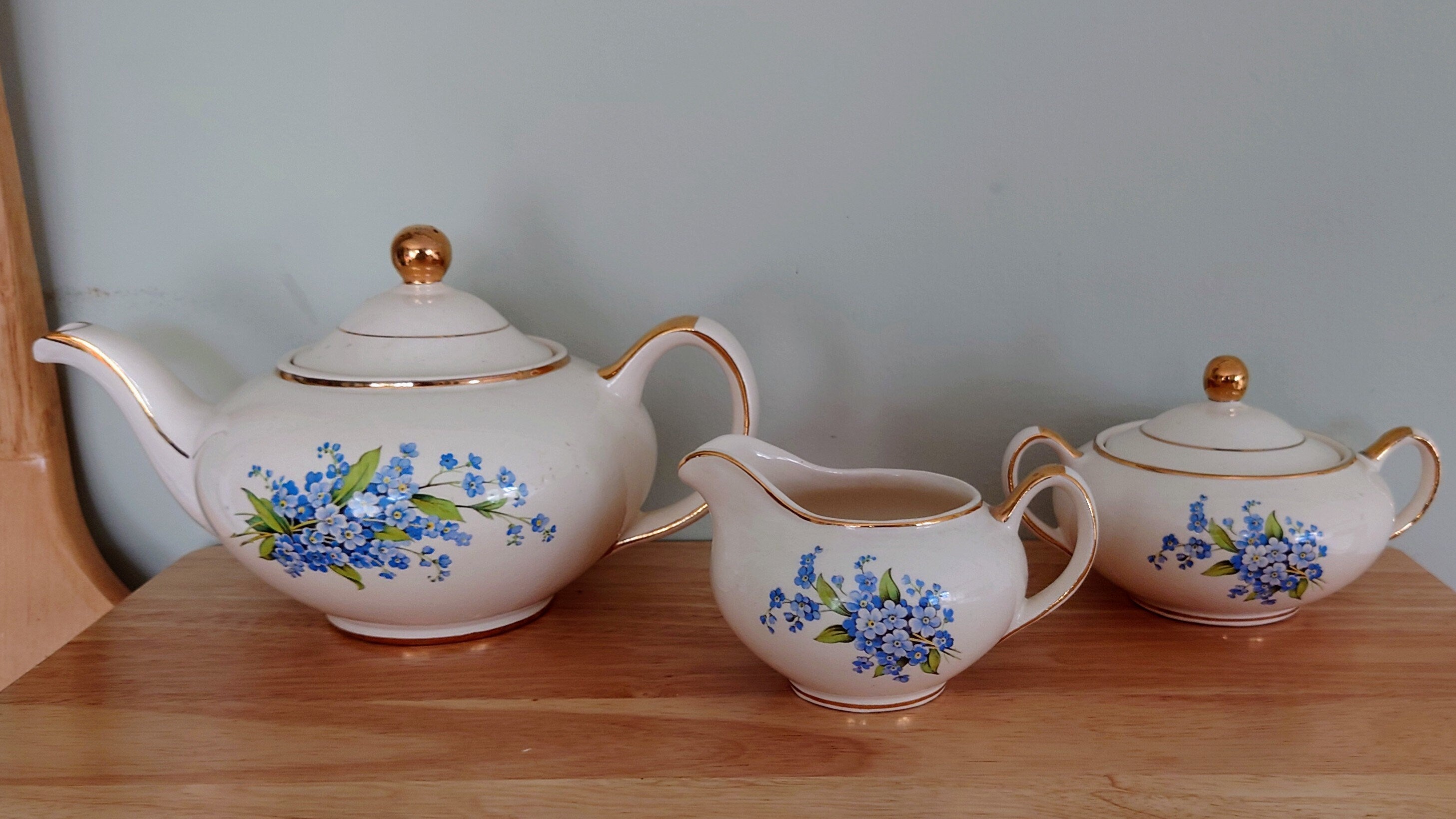 Ceramic Teaset Teapot, Sugar Bowl, Milk Jug Ceramic Set Vintage 1950's Gold Stamped Heatmaster Floral Tea Service