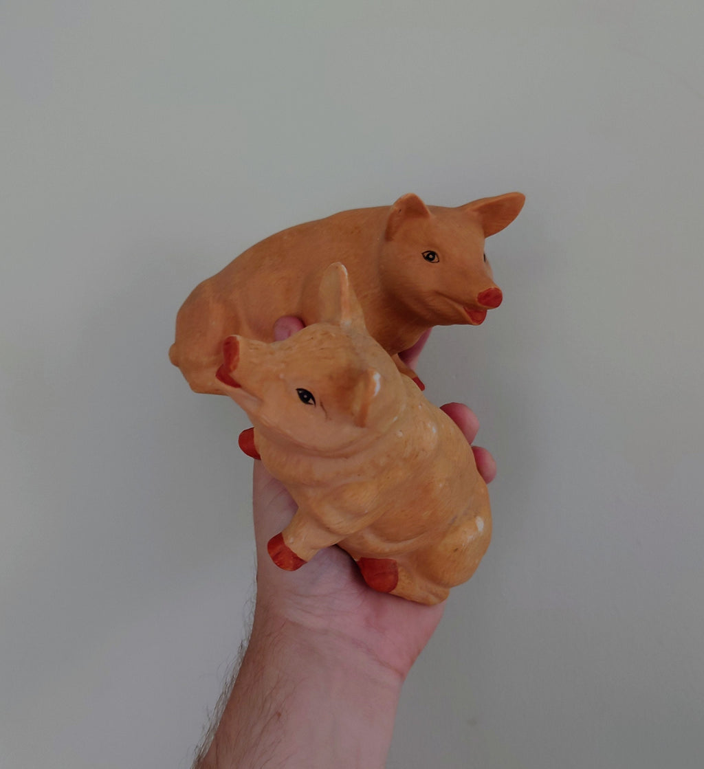 Vintage Farm Pig Figurine Pair, Farmhouse Collectible Ornament