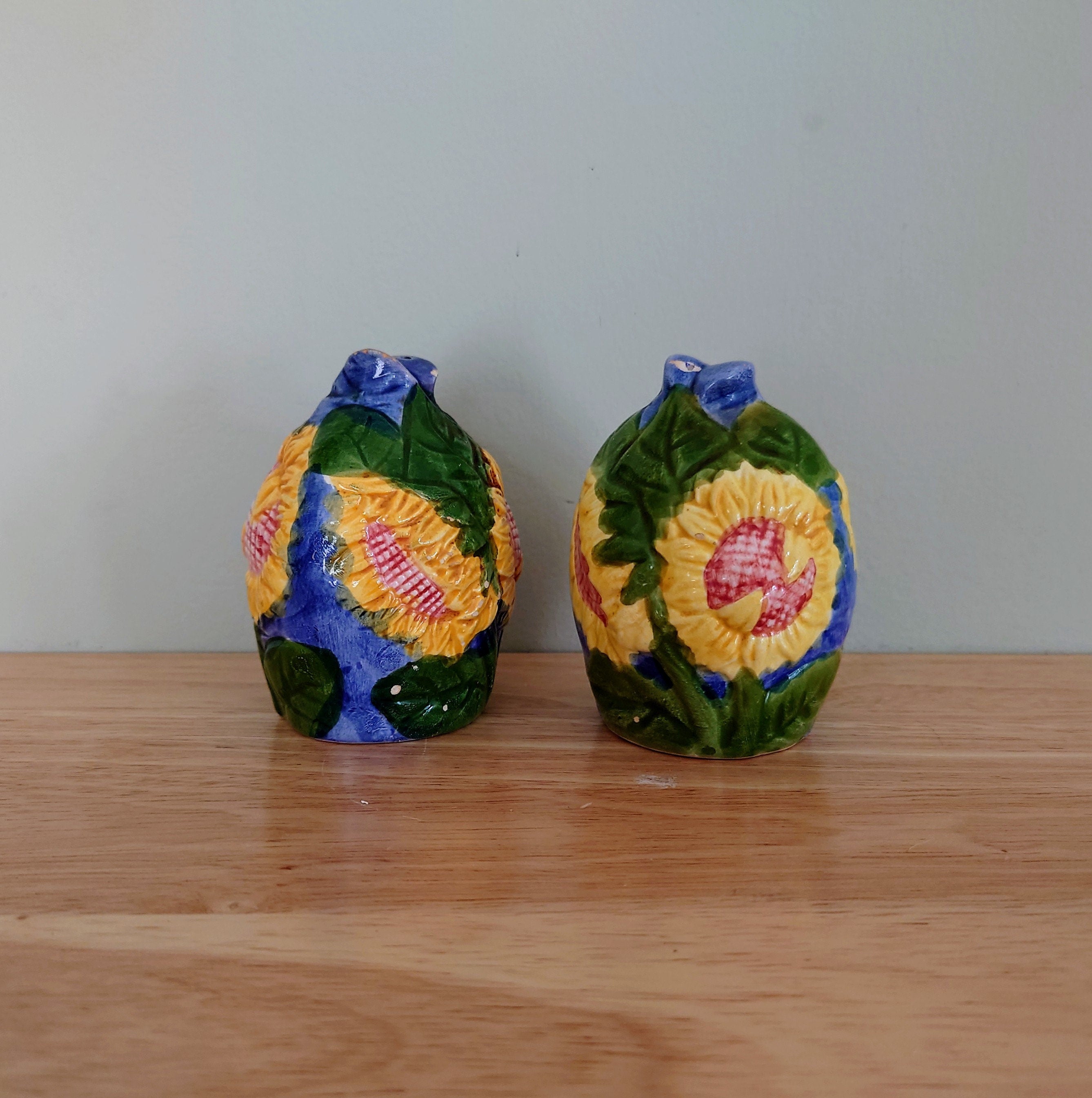 Floral Cruets Novelty Sunflower Ceramic Salt and Pepper Shakers Decorative Kitsch Kitchenware Yellow Sunflower Green