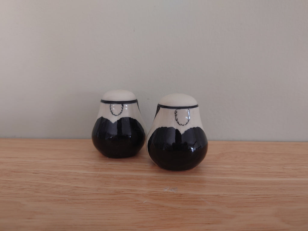Vintage Panda Salt and Pepper Cruets Giant Panda Shakers Ceramic Novelty cruets collectable Kitsch Retro 1980's Bear Salts