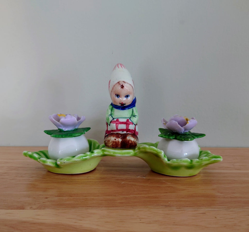 Ceramic Salt and Pepper Shaker Vintage Cruet Set Floral Flower Bud Salts Salt and Pepper Cruet Gift Idea Retro 1960's Kitsch Cute