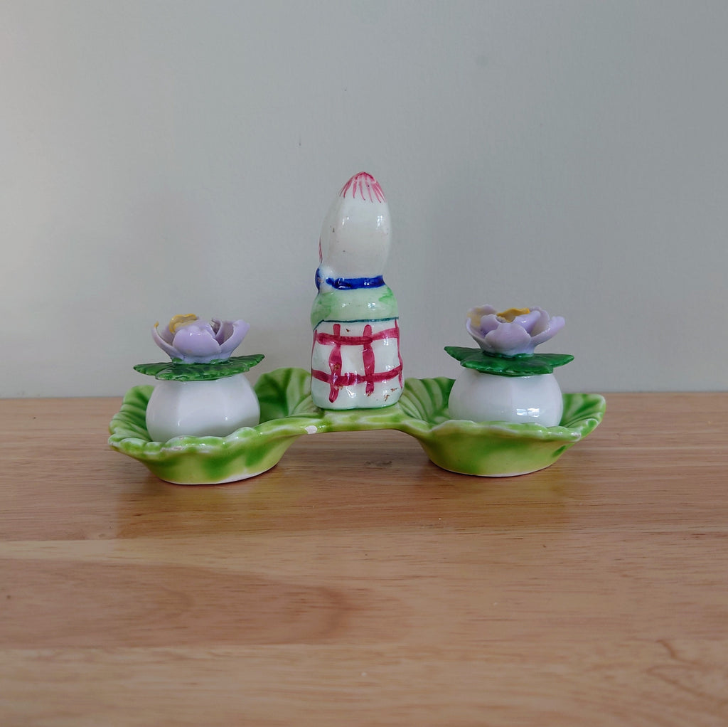 Ceramic Salt and Pepper Shaker Vintage Cruet Set Floral Flower Bud Salts Salt and Pepper Cruet Gift Idea Retro 1960's Kitsch Cute