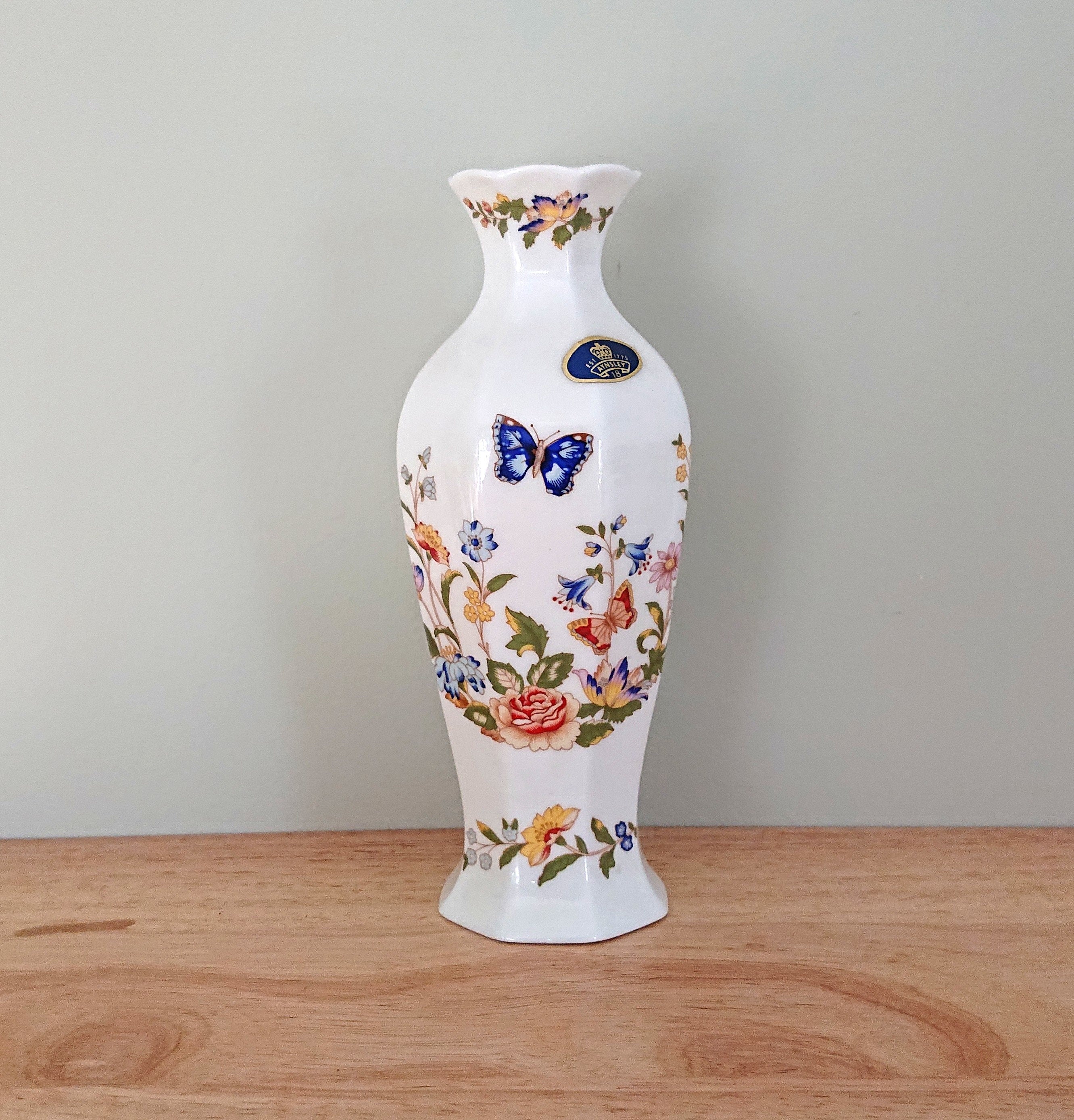 Chatsworth Vase Cottage Garden Aynsley Fine Bone China Porcelain Made in England Cottage Garden Pattern Collectable Gift Vintage