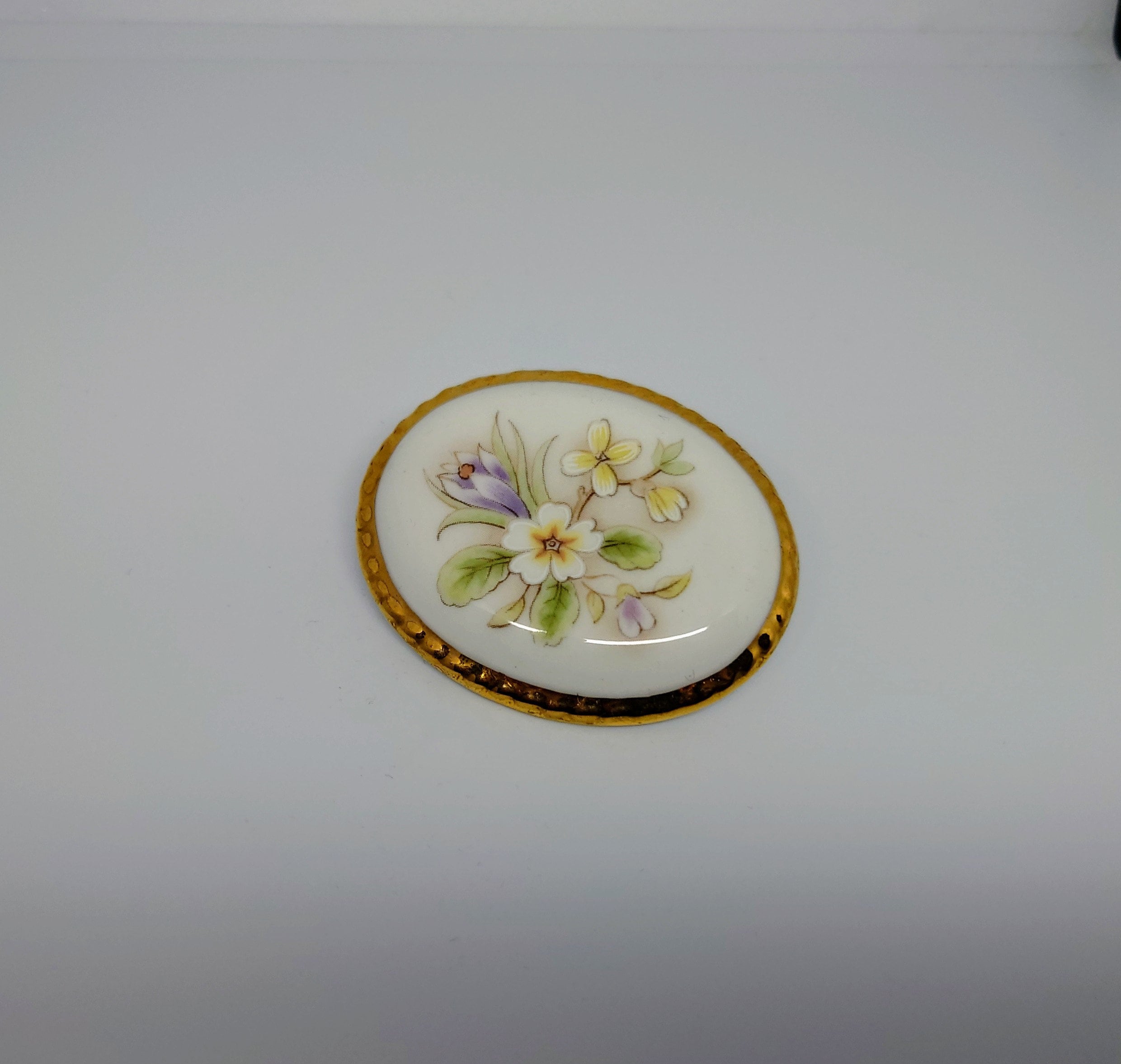 Aynsley Brooch Vintage Floral Cottage Garden  In Original Box Percaline Costume Jewellery Made in England Pendant Brooch