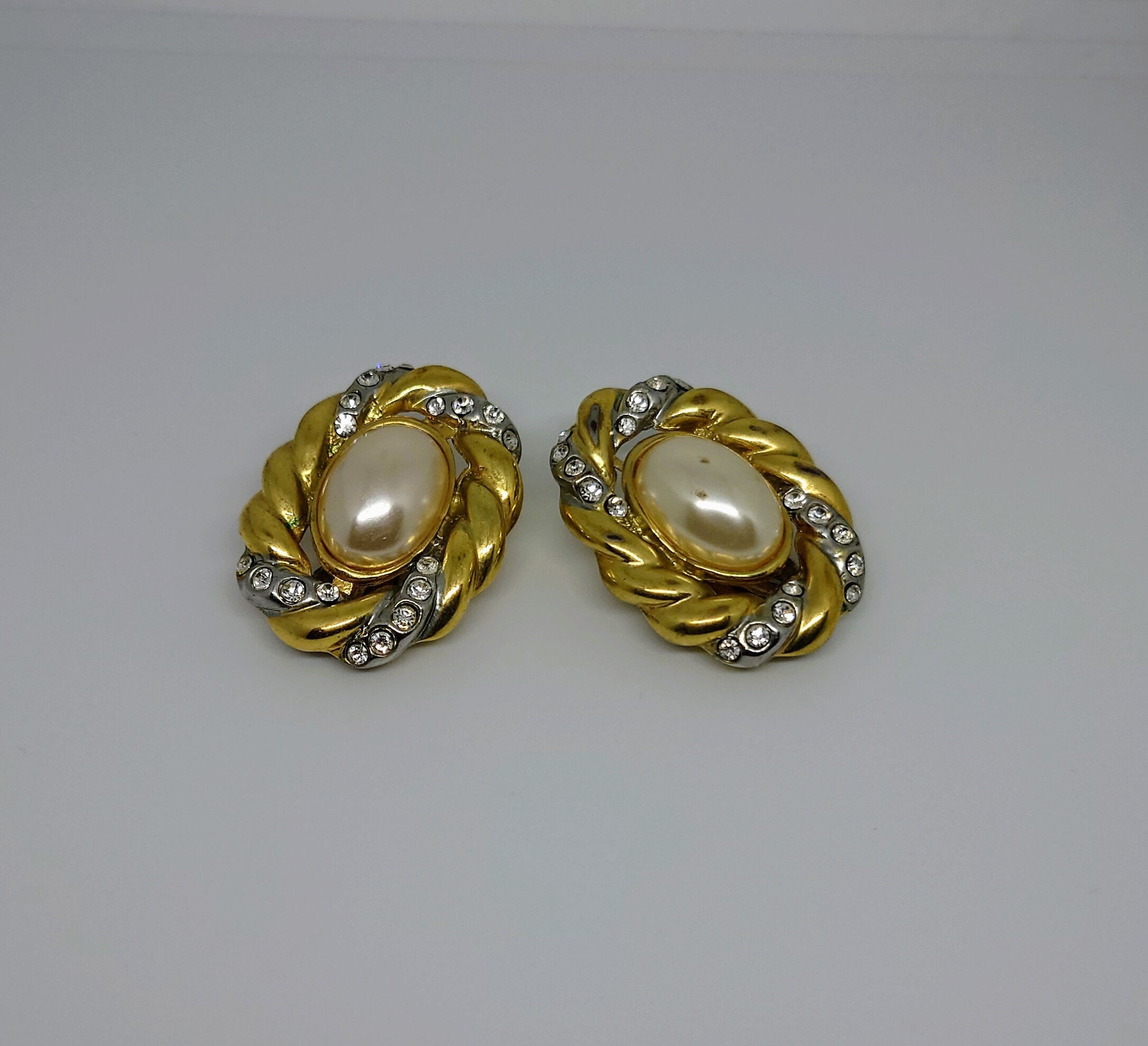 Vintage Gold Pearl Clip On Earrings Faux Pearl diamante Rhinestone Silver Tone Costume Jewellery Jewelry