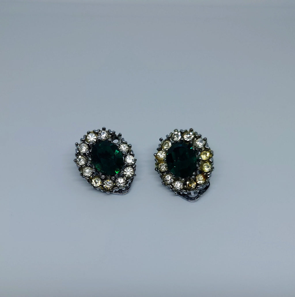 Vintage Emerald Rhinestone Earrings Clip on Costume Jewellery Jewelry Green Chunky Gold Tone Earrings