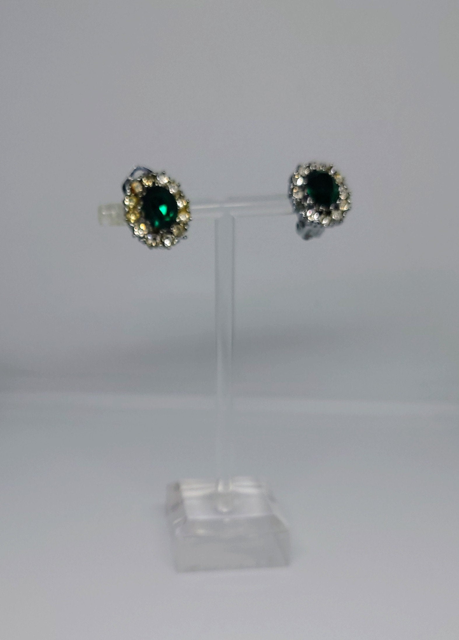 Vintage Emerald Rhinestone Earrings Clip on Costume Jewellery Jewelry Green Chunky Gold Tone Earrings