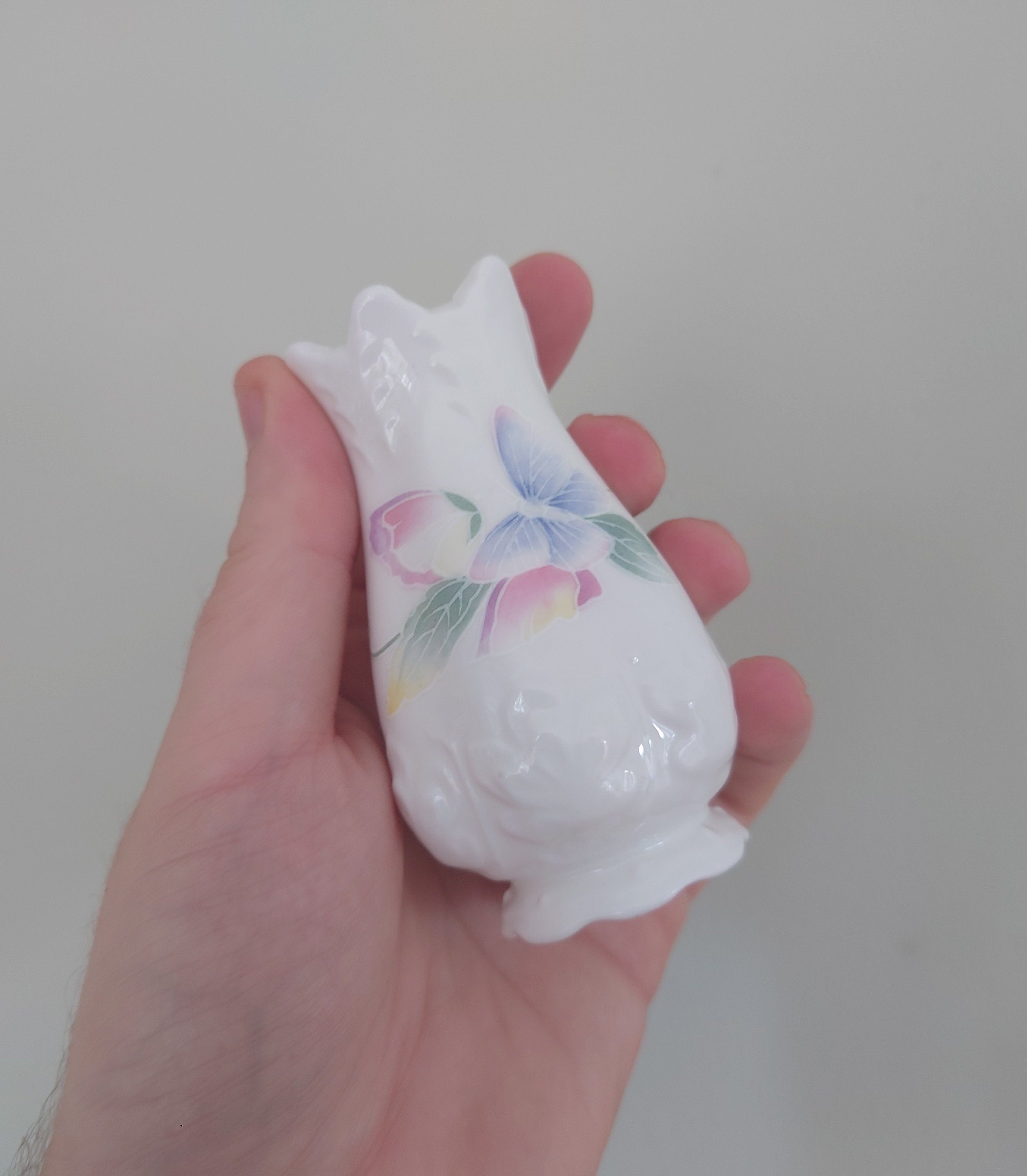 Little Sweetheart Aynsley Victorian Vase Mini Porcelain Made in England Little Sweetheart Pattern Collectable Vintage