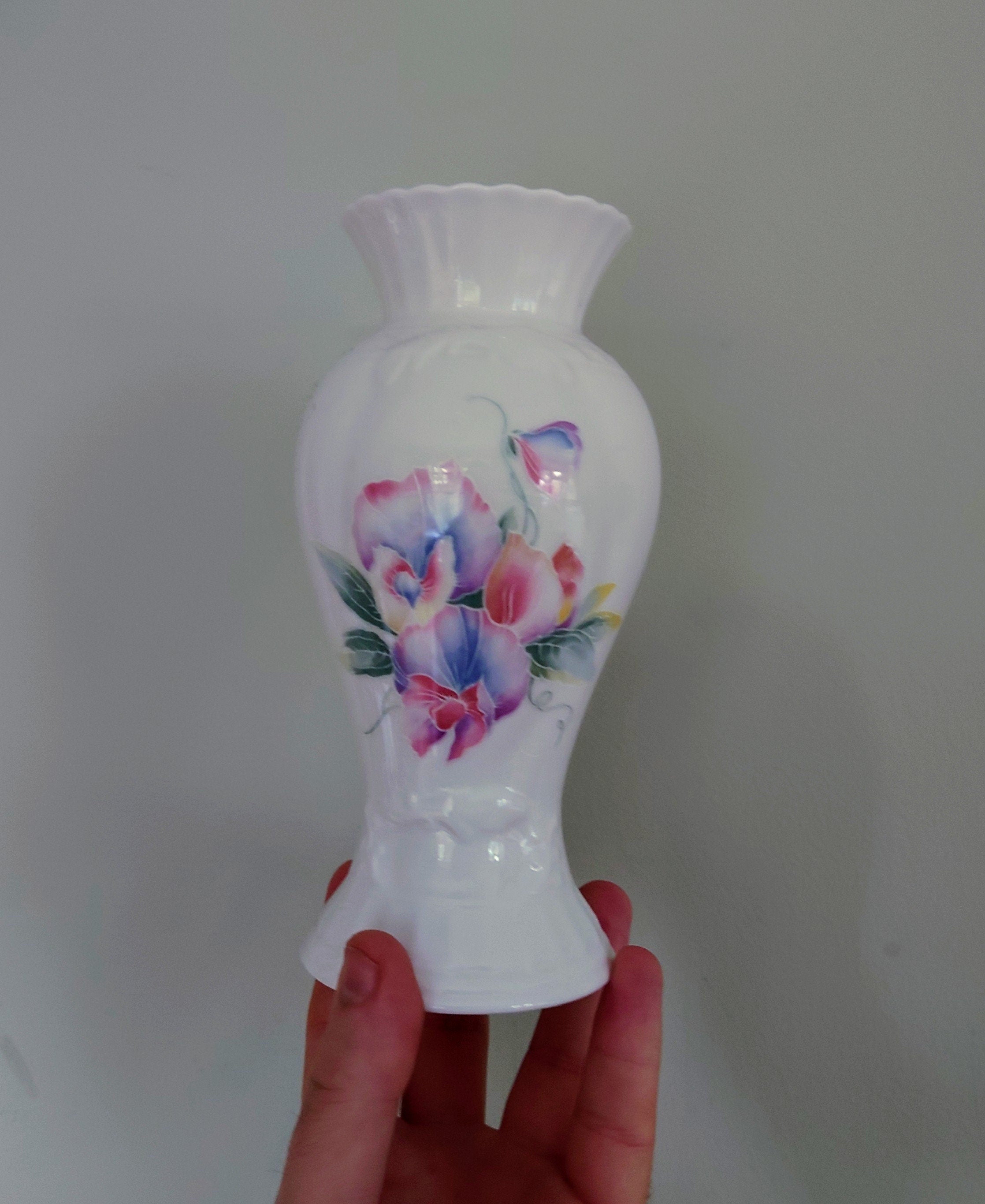 Little Sweetheart Aynsley Cascade Vase Vase Porcelain Made in England Little Sweetheart Pattern Collectable Vintage