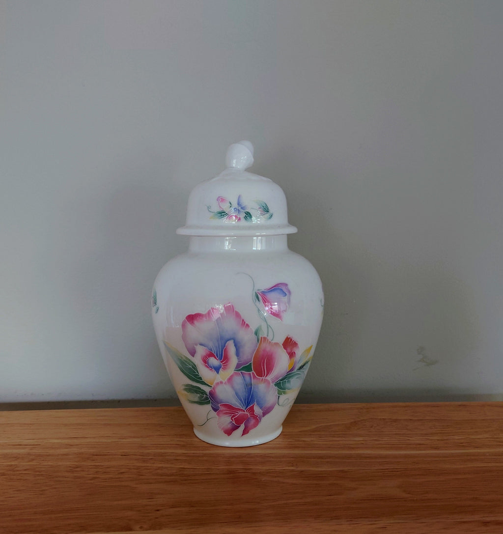 Little Sweetheart Medium Ginger Jar & Lid Fine Bone China Porcelain Made in England Little Sweetheart  Pattern Collectable Vintage