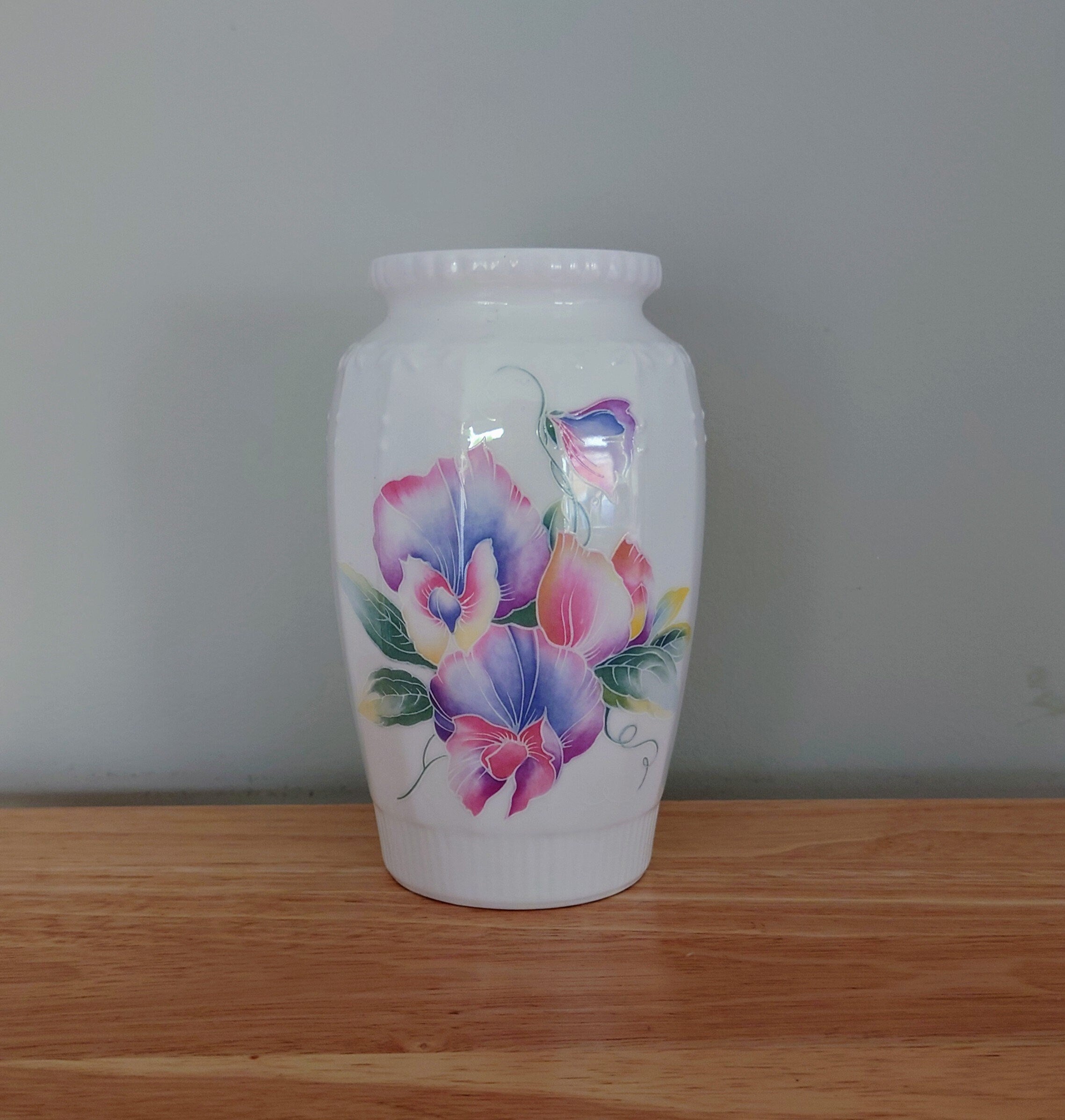 Little Sweetheart Aynsley Grecian Vase Vase Porcelain Made in England Little Sweetheart Pattern Collectable Vintage