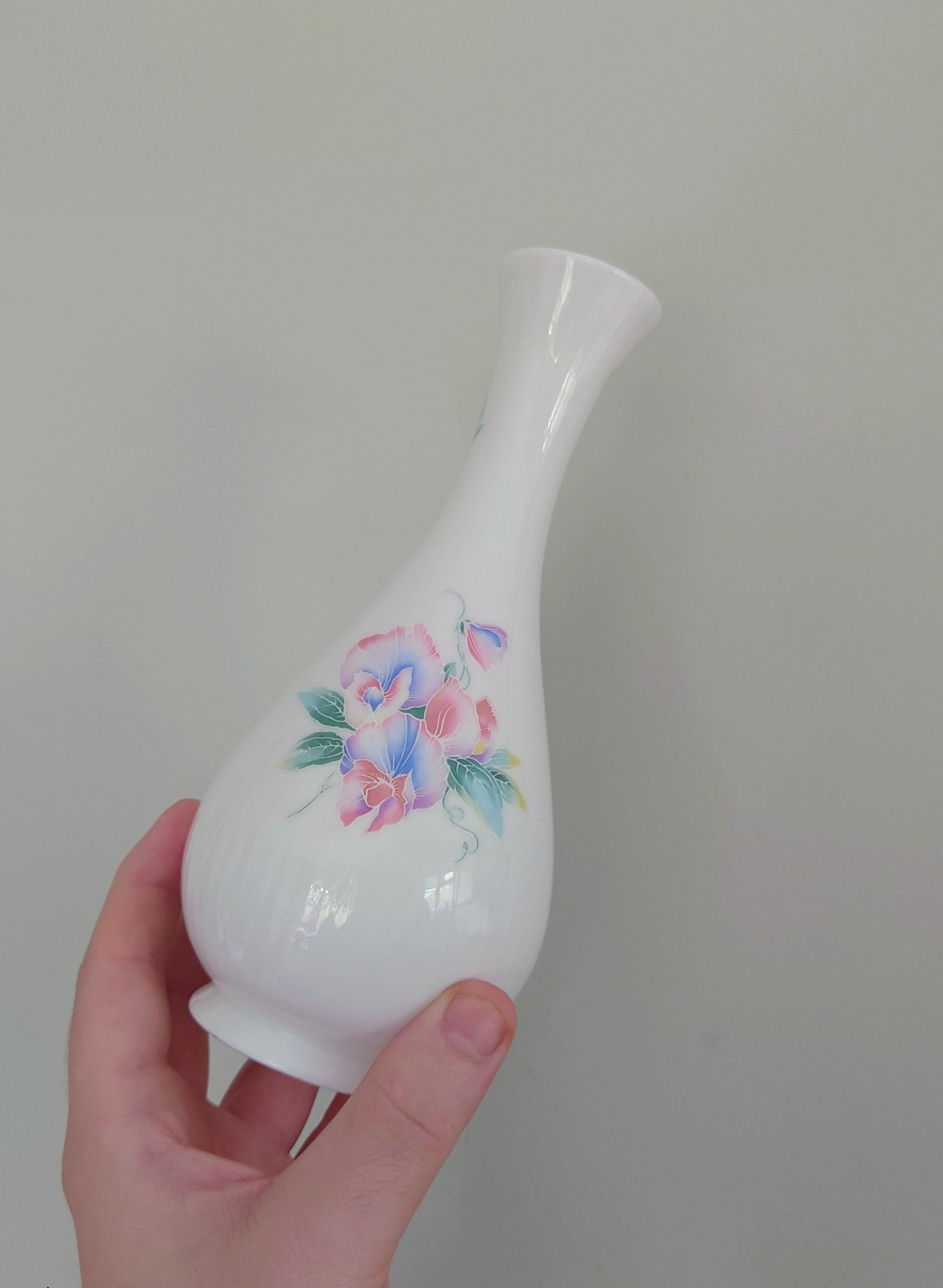 Little Sweetheart Aynsley Bud Vase Porcelain Made in England Little Sweetheart Pattern Collectable Vintage