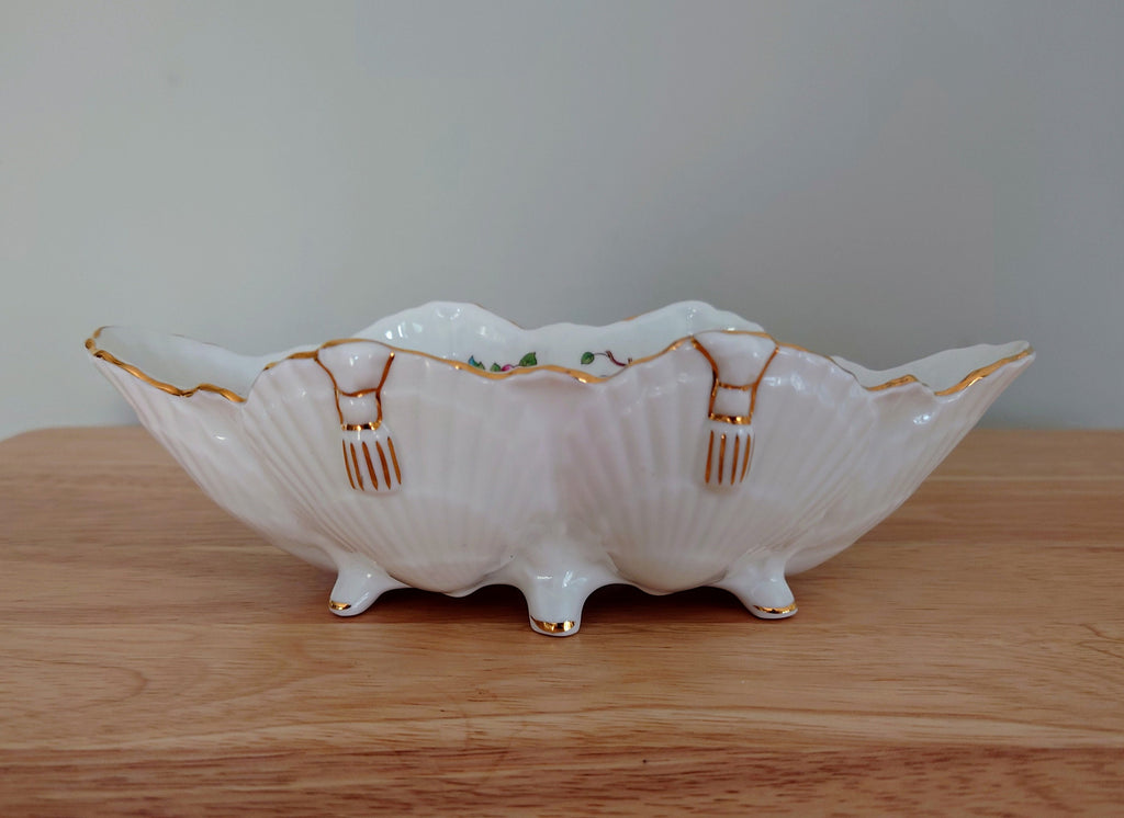 Aynsley  Large Shell Shaped Dish Pembroke (Gold Trim)  Fine Bone China Porcelain Made in England Pembroke Pattern Collectable Gift Vintage