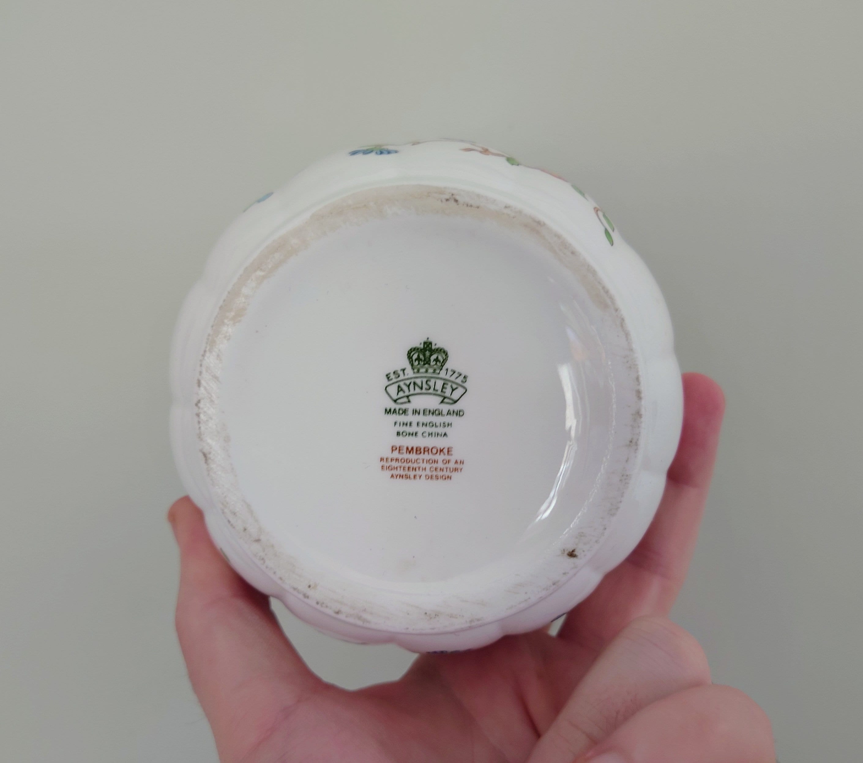 Aynsley Small Candy Jar with Lid Pembroke(Gold Trim) Pembroke Fine Bone China Porcelain Made in England Pembroke Pattern Collectable Vintage
