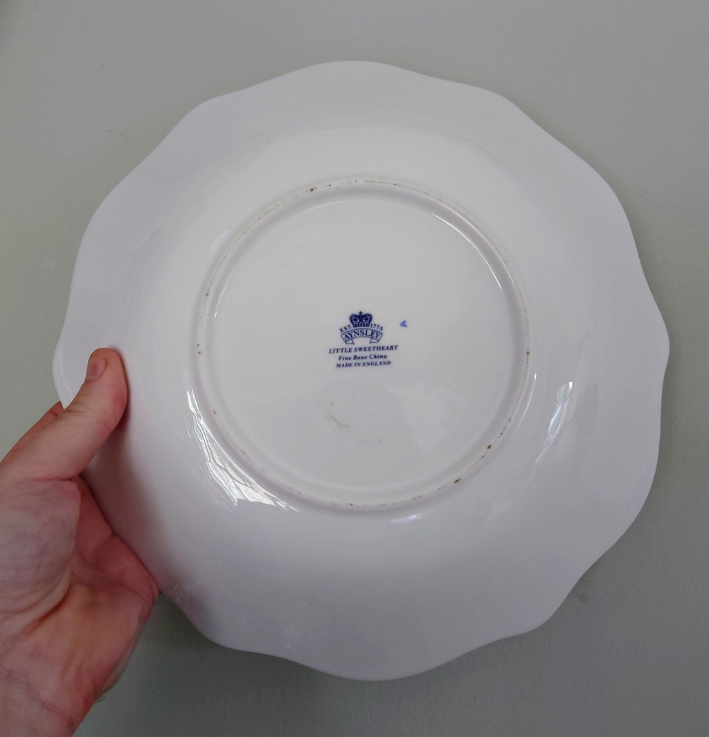 Aynsley - Little Sweetheart -   Clyde Center Bowl Fine Bone China Porcelain Made in England Pattern Collectable Vintage Plate Fruit Bowl