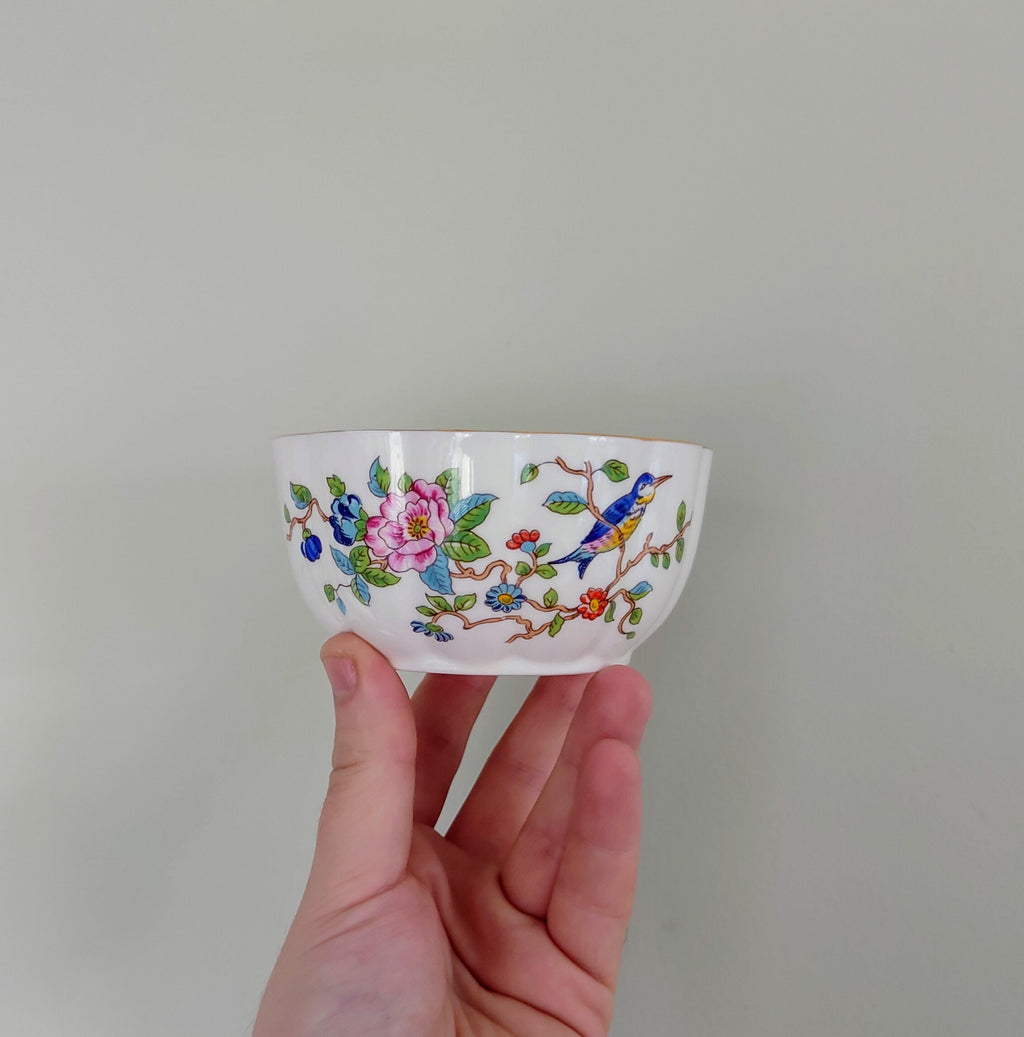Aynsley Bowl Pembroke (Gold Trim) 4"All Purpose (Cereal) Bowl Fine Bone China Porcelain Made in England Pembroke Pattern Collectable Vintage