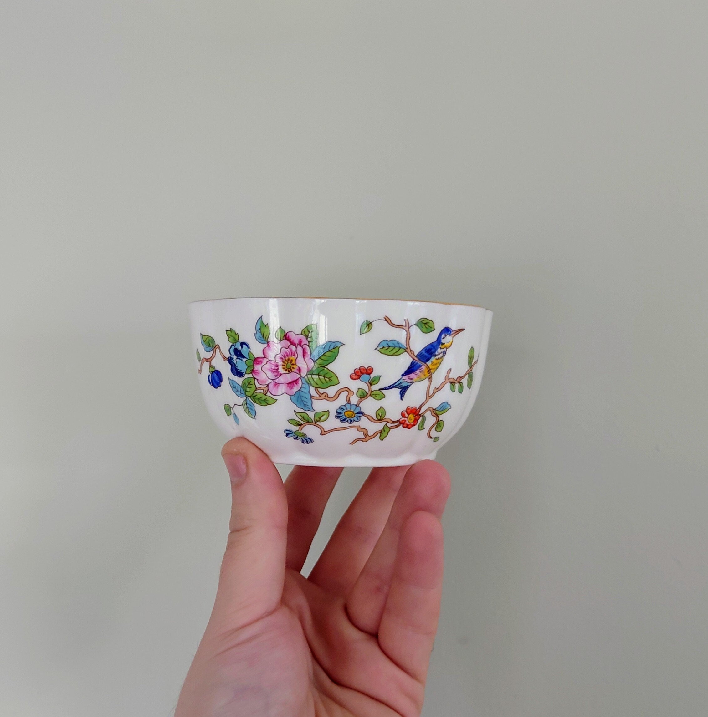 Aynsley Bowl Pembroke (Gold Trim) 4"All Purpose (Cereal) Bowl Fine Bone China Porcelain Made in England Pembroke Pattern Collectable Vintage
