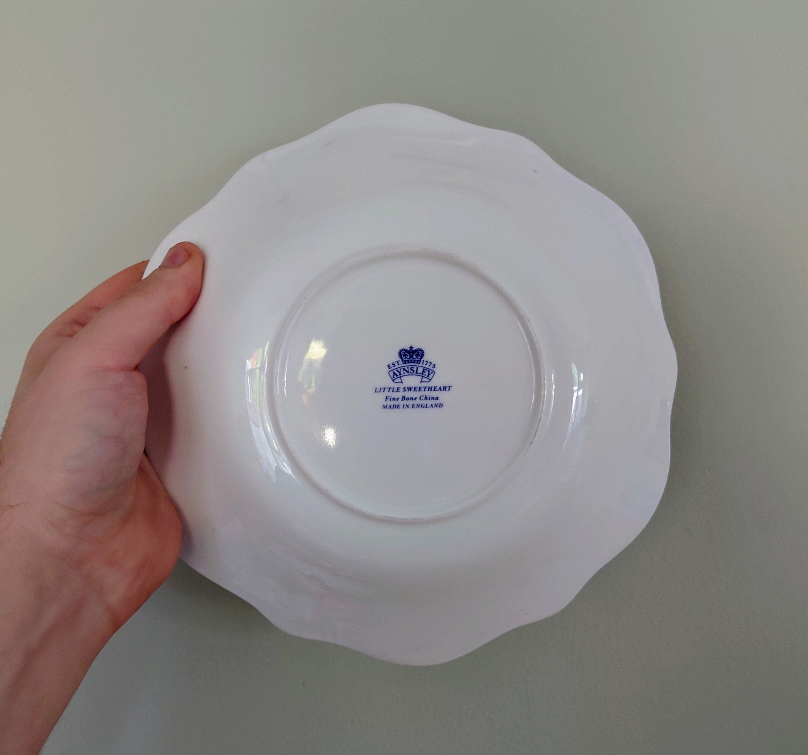 Aynsley - Little Sweetheart -   Clyde Center Bowl Small Fine Bone China Porcelain Made in England Pattern Collectable Vintage Fruit Bowl