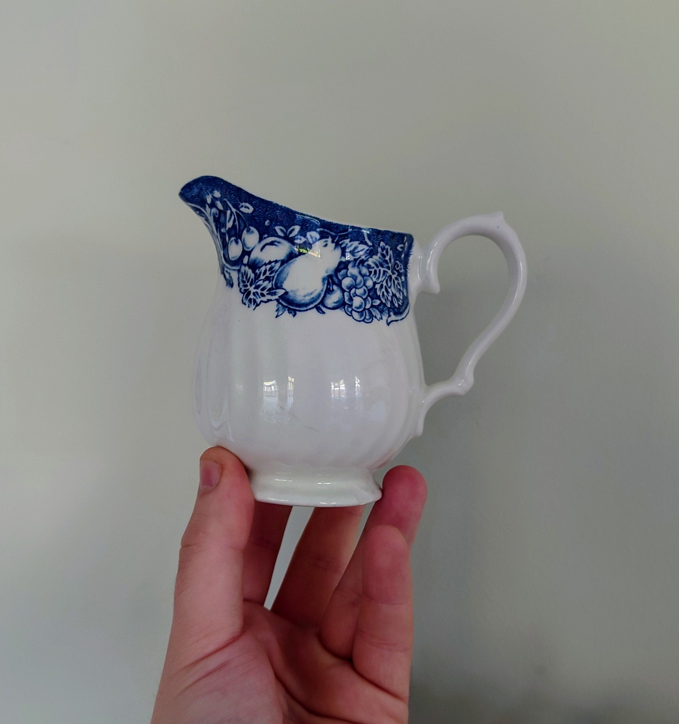 Vintage Teapot Churchill blue and White Teapot Set Milk Jug, Sugar Bowl Mid Century Ceramic Teapot The Georgian Collection