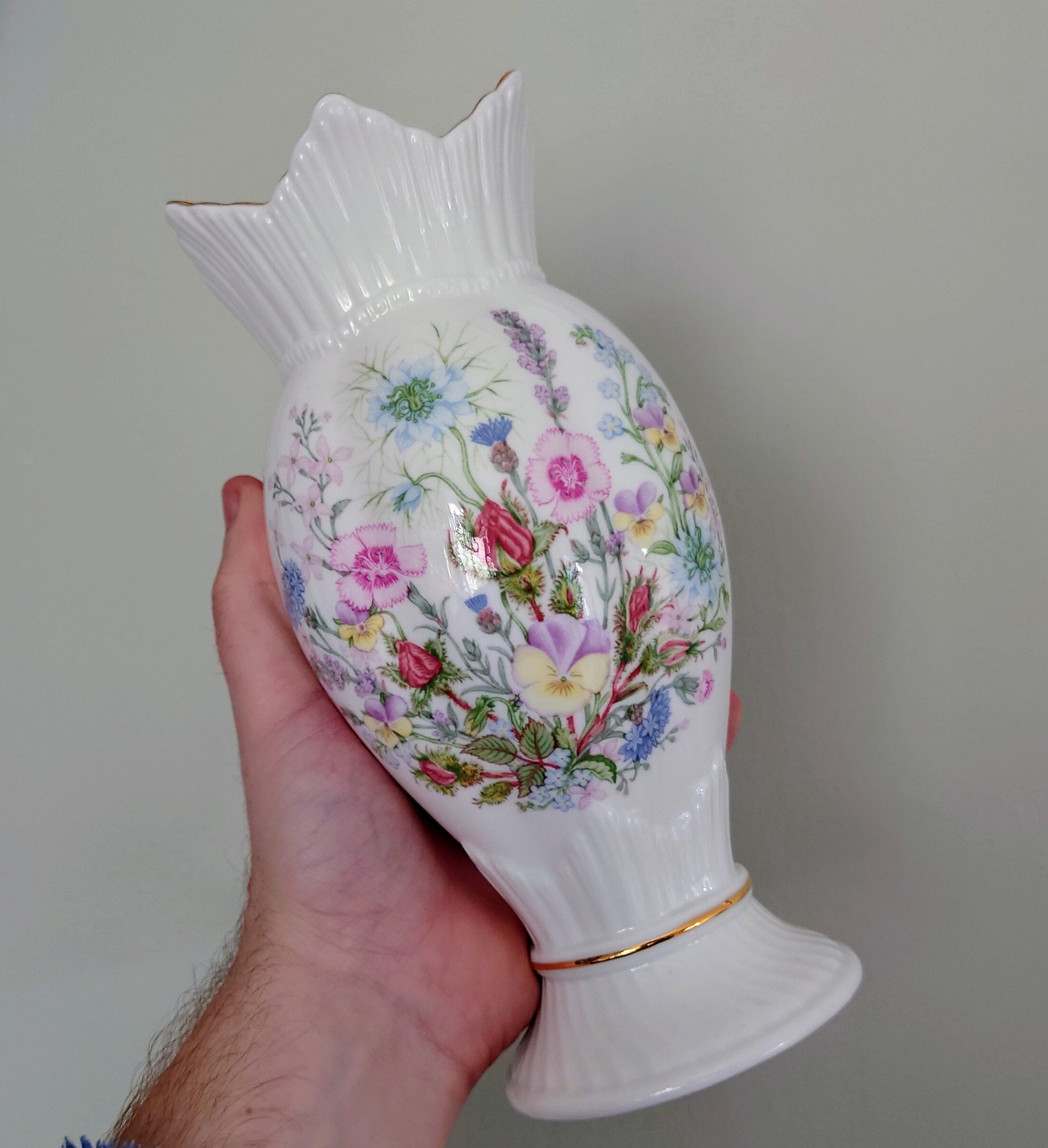 Wild Tudor Aynsley 9" Windsor Vase Porcelain Made in England Wild Tudor Pattern Collectable Vintage Fine Porcelain Ceramic Floral Vase