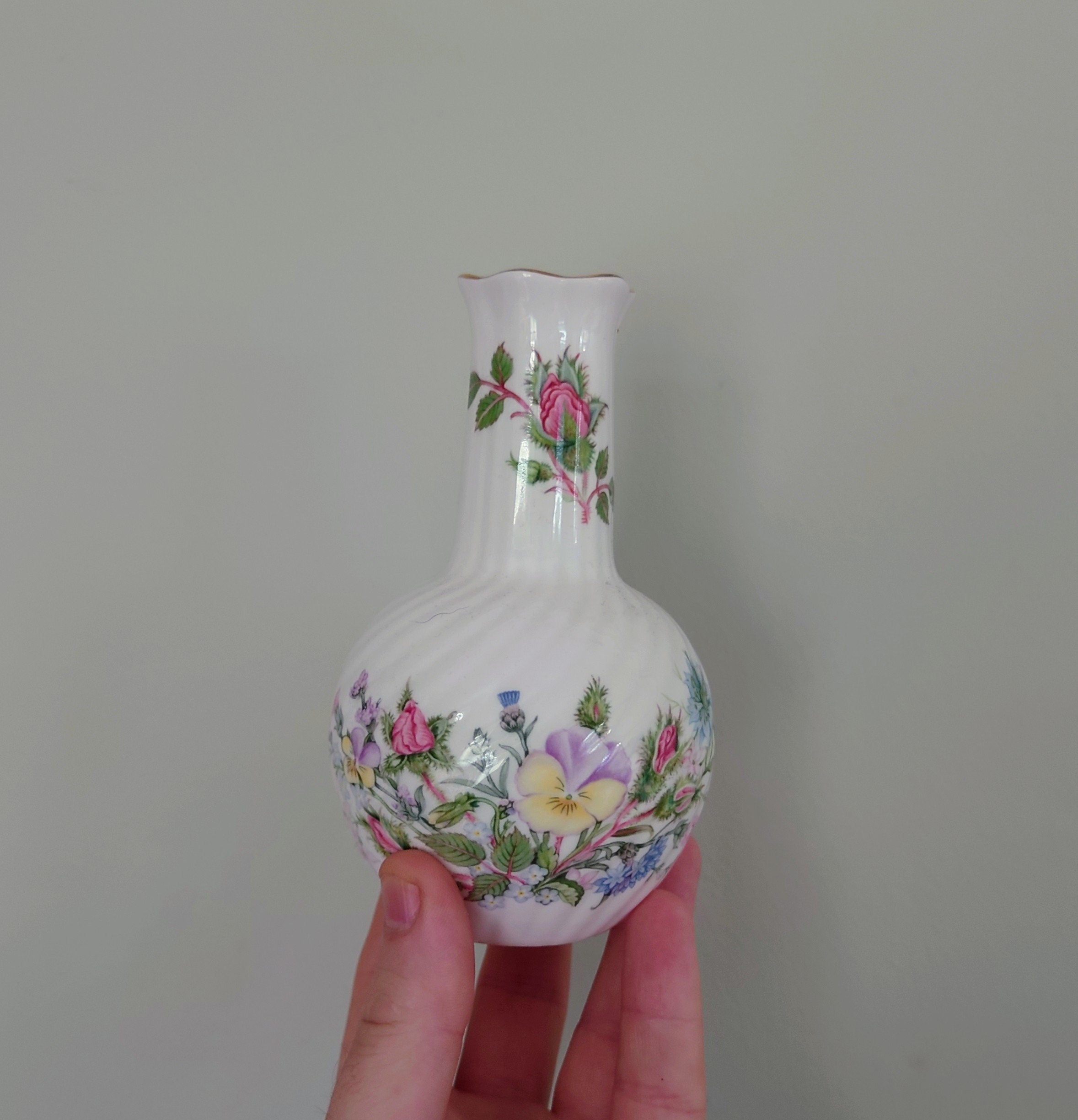 Wild Tudor Aynsley 5" Bud Vase Porcelain Made in England Wild Tudor Pattern Collectable Vintage Fine Porcelain Ceramic Floral Vase