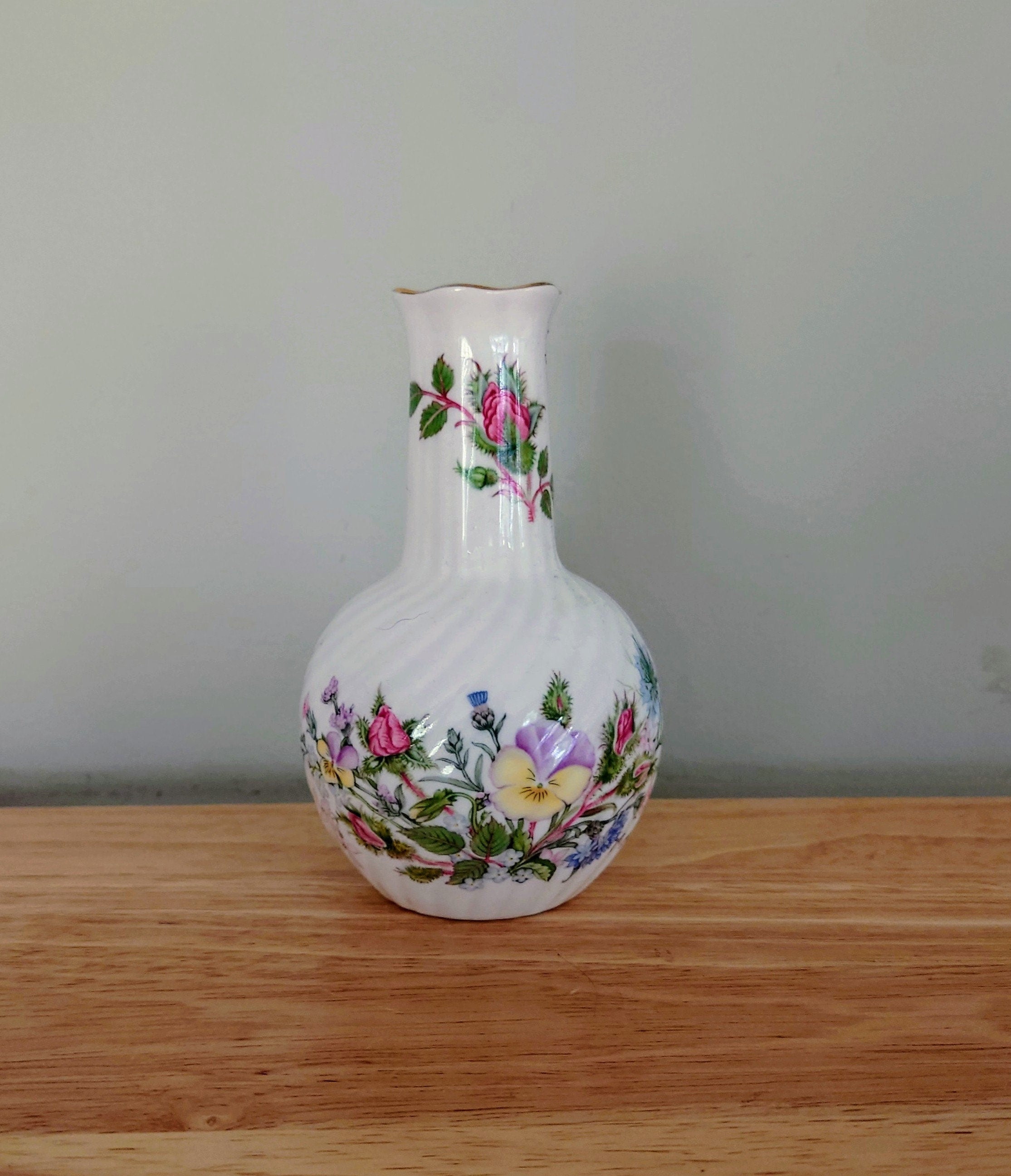 Wild Tudor Aynsley 5" Bud Vase Porcelain Made in England Wild Tudor Pattern Collectable Vintage Fine Porcelain Ceramic Floral Vase
