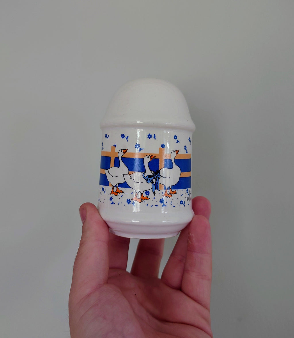 Vintage Chunky Salt and Pepper Shakers Goose Bird White Cruet Sets 1980's Retro Kitsch Cruets Salts