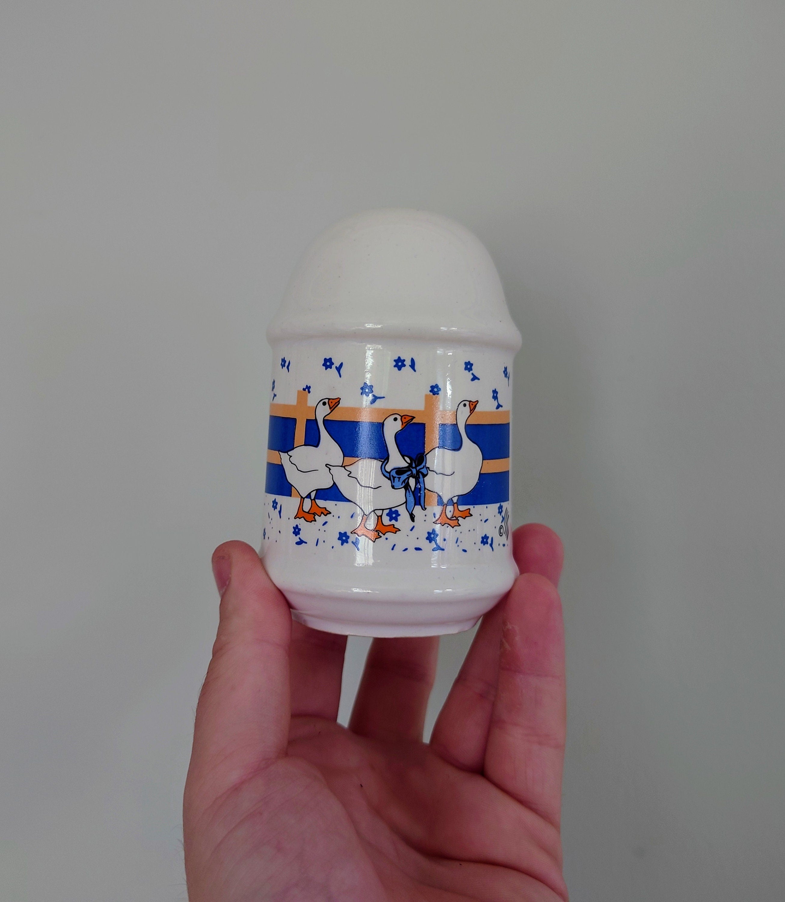Vintage Chunky Salt and Pepper Shakers Goose Bird White Cruet Sets 1980's Retro Kitsch Cruets Salts