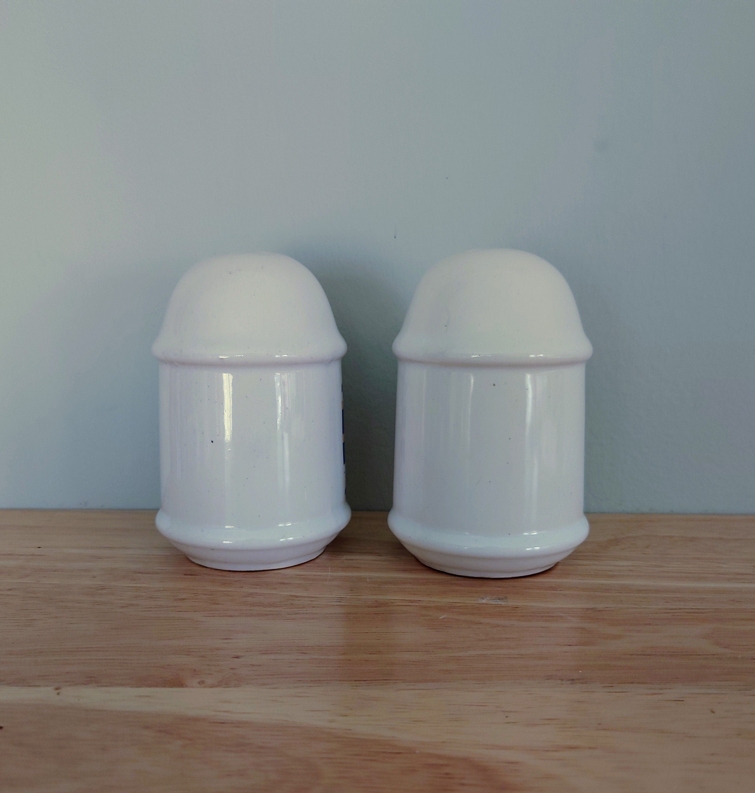 Vintage Chunky Salt and Pepper Shakers Goose Bird White Cruet Sets 1980's Retro Kitsch Cruets Salts