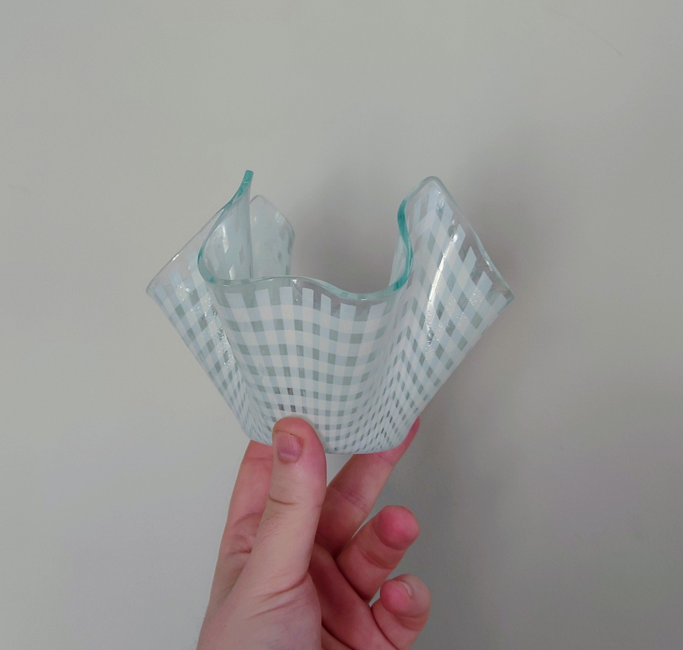 Vintage Handkerchief Footed Bowl White, Art Glass Retro Chance Glass Murano Style Mid Century Decorative Retro