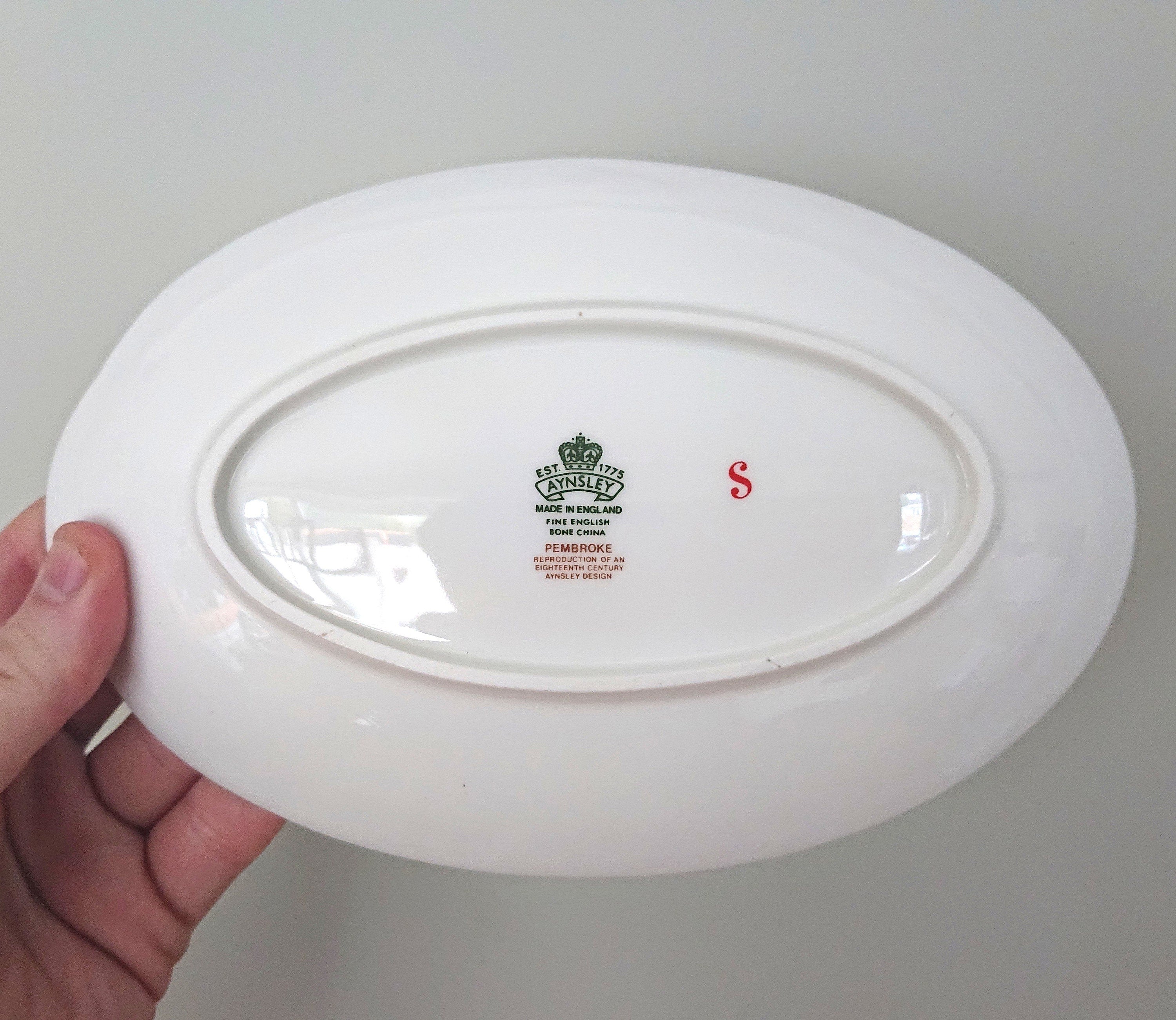 Aynsley Pickle Dish Pembroke (Gold Trim) Pembroke Fine Bone China Porcelain Made in England Pembroke Pattern Collectable Gift Vintage