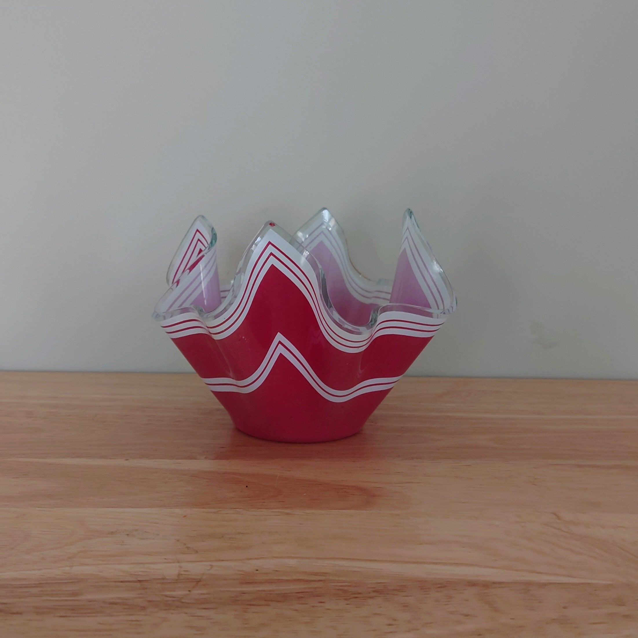 Vintage Handkerchief Footed Bowl Red and White, Art Glass Retro Chance Glass Murano Style Mid Century Decorative Retro