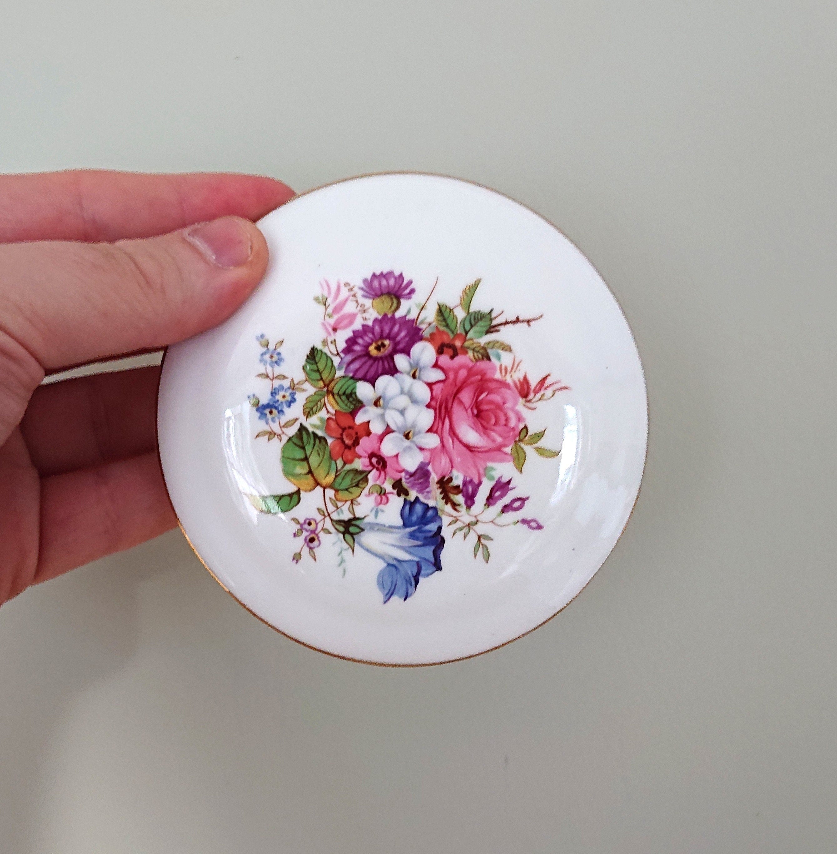 Round Box with Lid Howard Sprays Aynsley Fine Bone China Porcelain Made in England Howard Sprays Pattern Collectable Gift Vintage