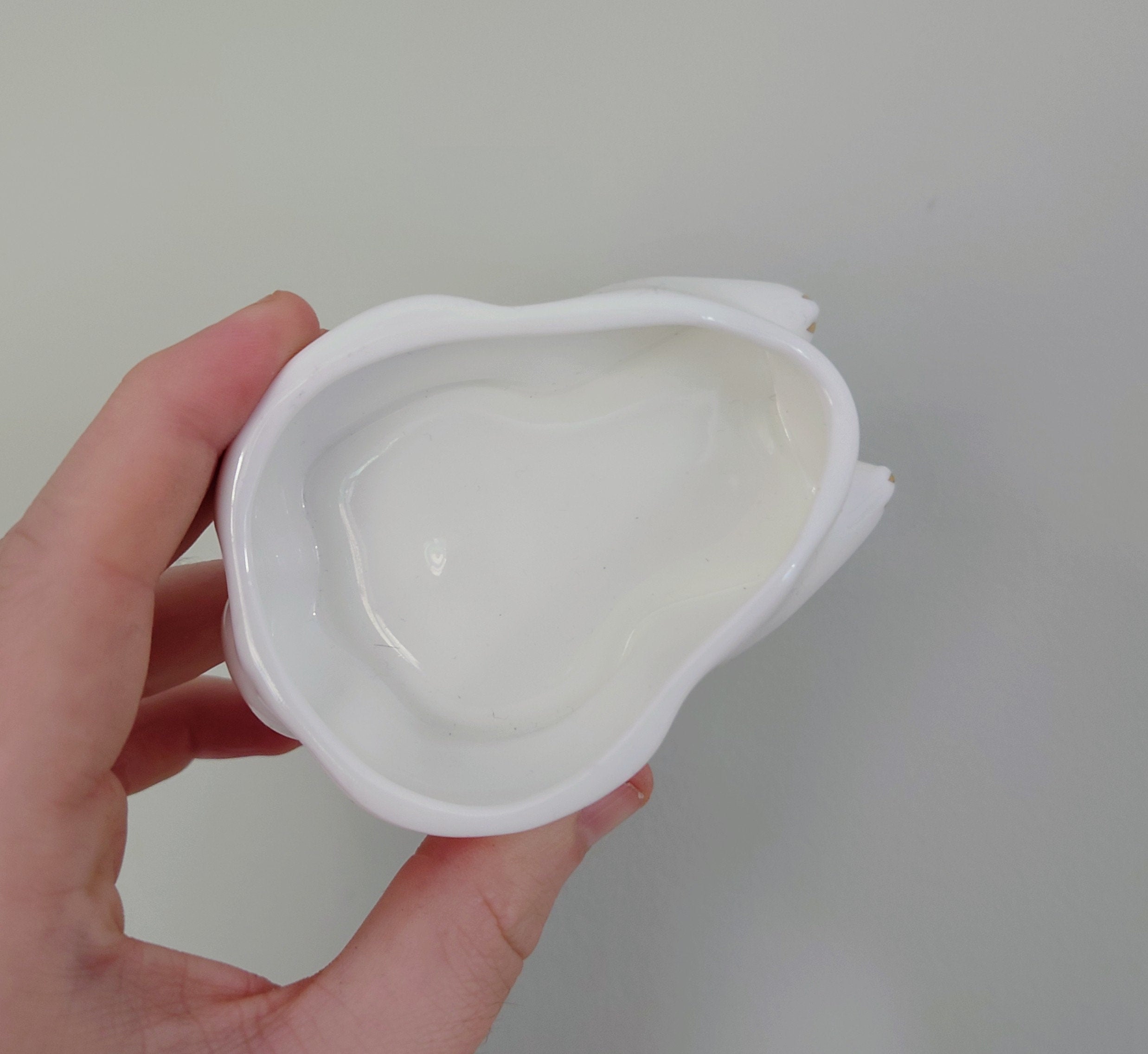 Little Sweetheart Aynsley Rabbit Trinket Dish Porcelain Made in England Little Sweetheart  Pattern Collectable Vintage