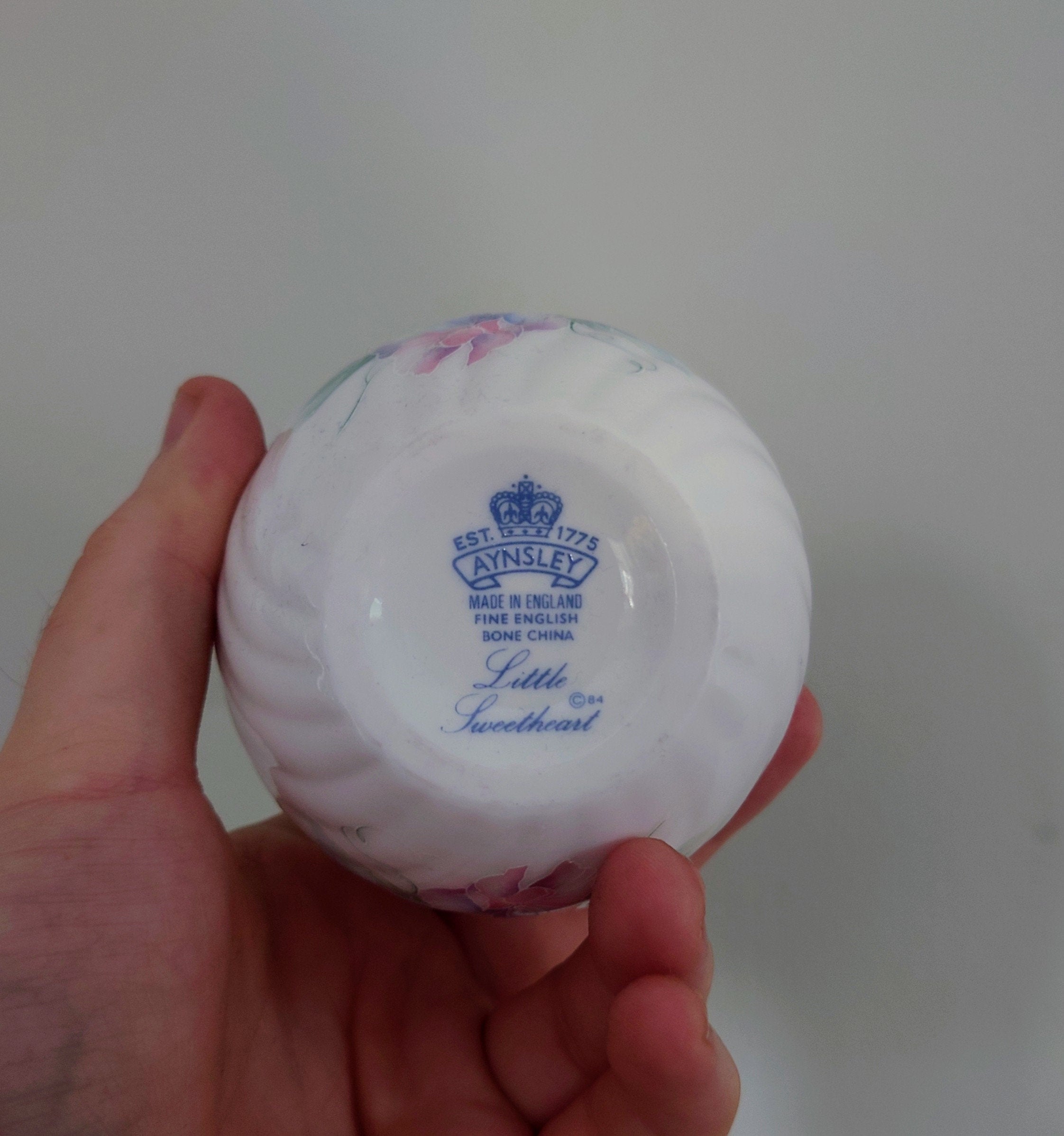 Little Sweetheart Aynsley Bud Vase Frill 12cm  Small Porcelain Made in England Little Sweetheart Pattern Collectable Vintage