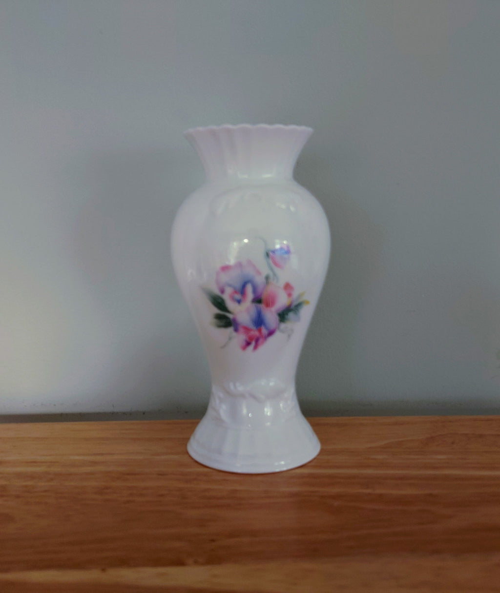 Little Sweetheart Aynsley Cascade Vase Vase Porcelain Made in England Little Sweetheart Pattern Collectable Vintage