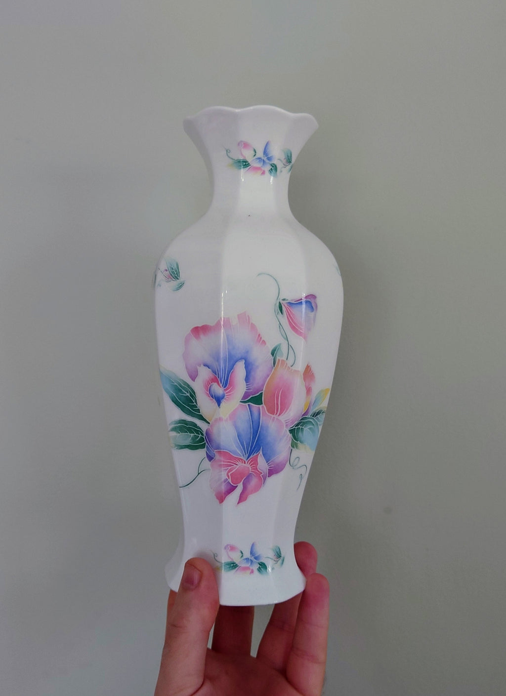 Little Sweetheart Aynsley 9" Chatsworth Vase Vase Porcelain Made in England Little Sweetheart Pattern Collectable Vintage