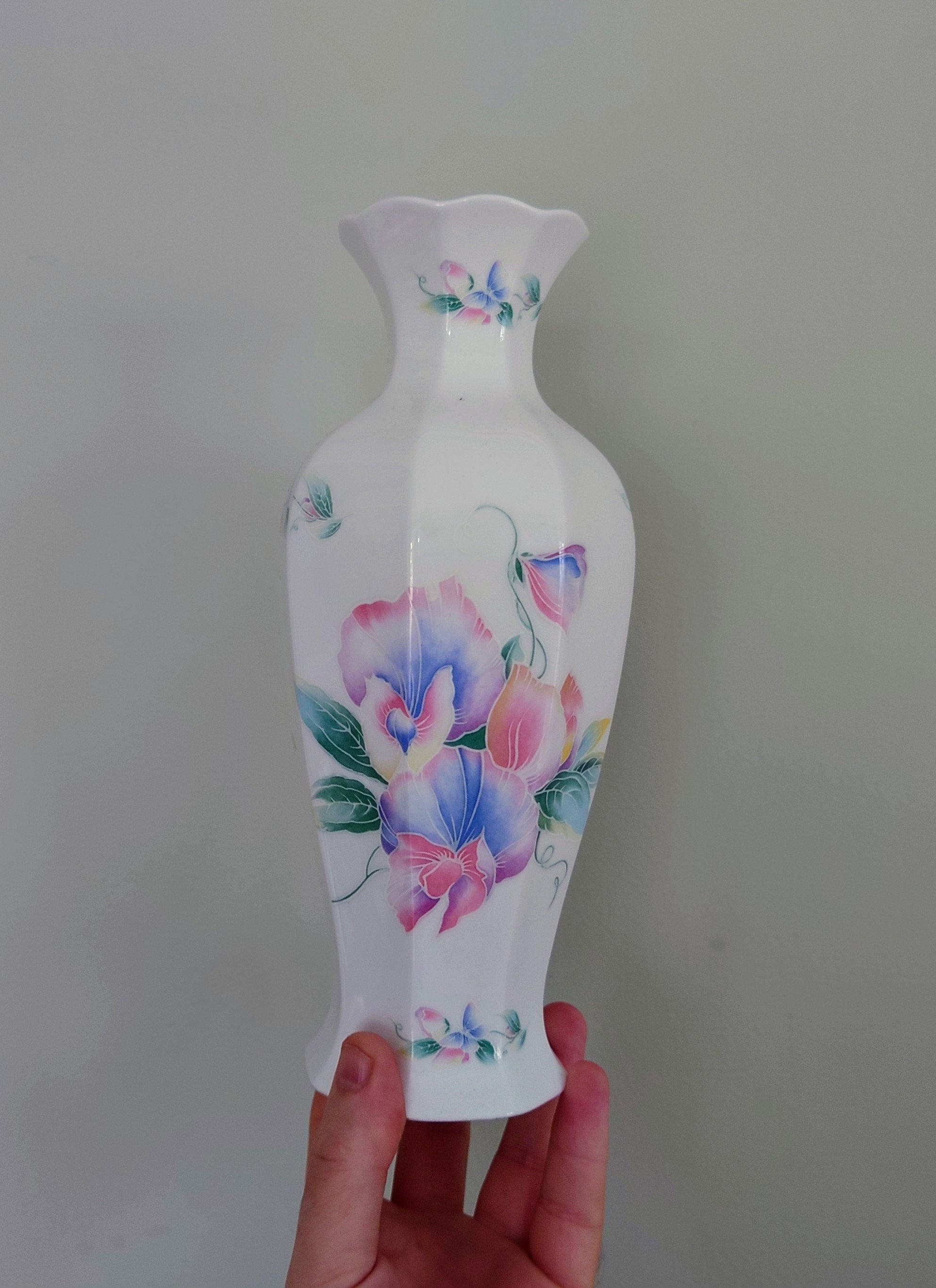Little Sweetheart Aynsley 9" Chatsworth Vase Vase Porcelain Made in England Little Sweetheart Pattern Collectable Vintage