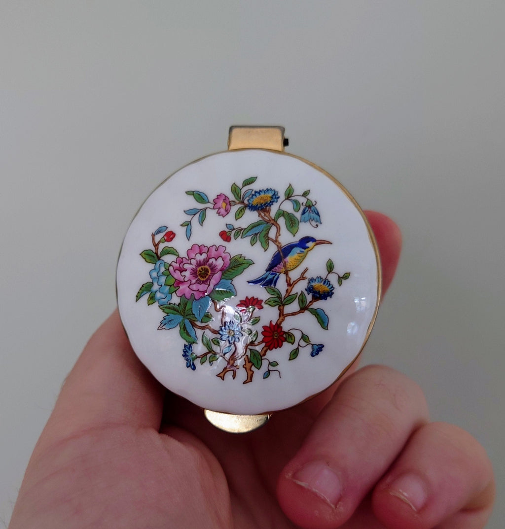 Aynsley  Small Trinket Box with Lid Pembroke (Gold Trim) Pembroke Fine Bone China Porcelain Made in England Pembroke Pattern Collectable