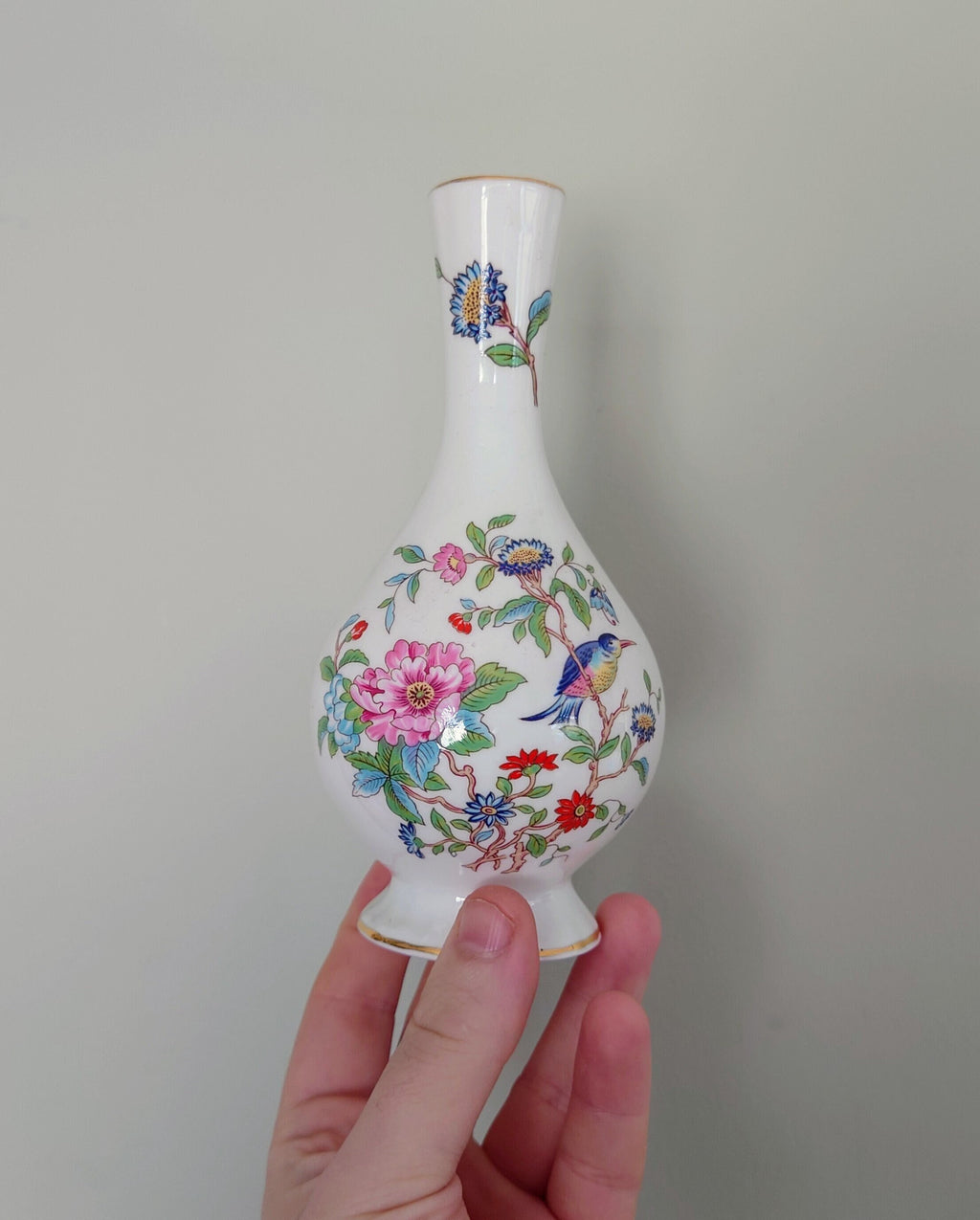 Aynsley Globe Vase Pembroke (Gold Trim) Pembroke Fine Bone China Porcelain Made in England Pembroke Pattern Collectable Vintage
